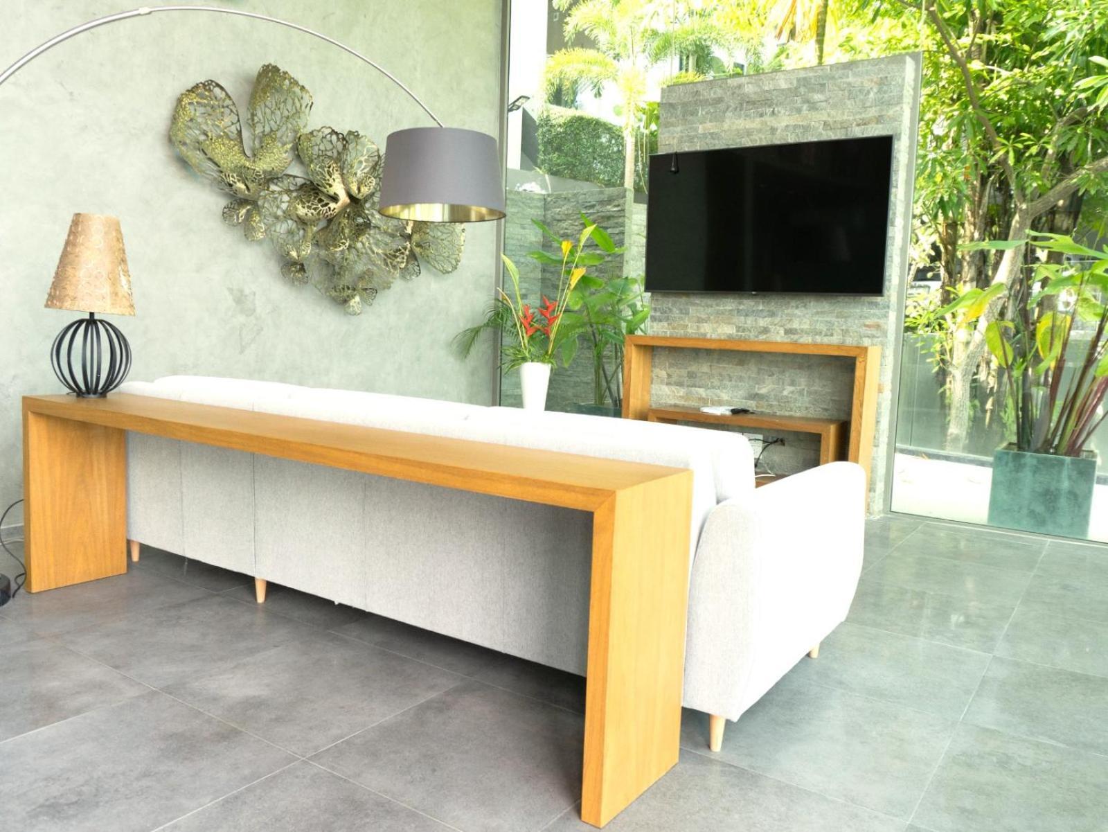 Phuket 4-bedrooms Seaview 884m2 Private Xl Luxury Infinity Pool
