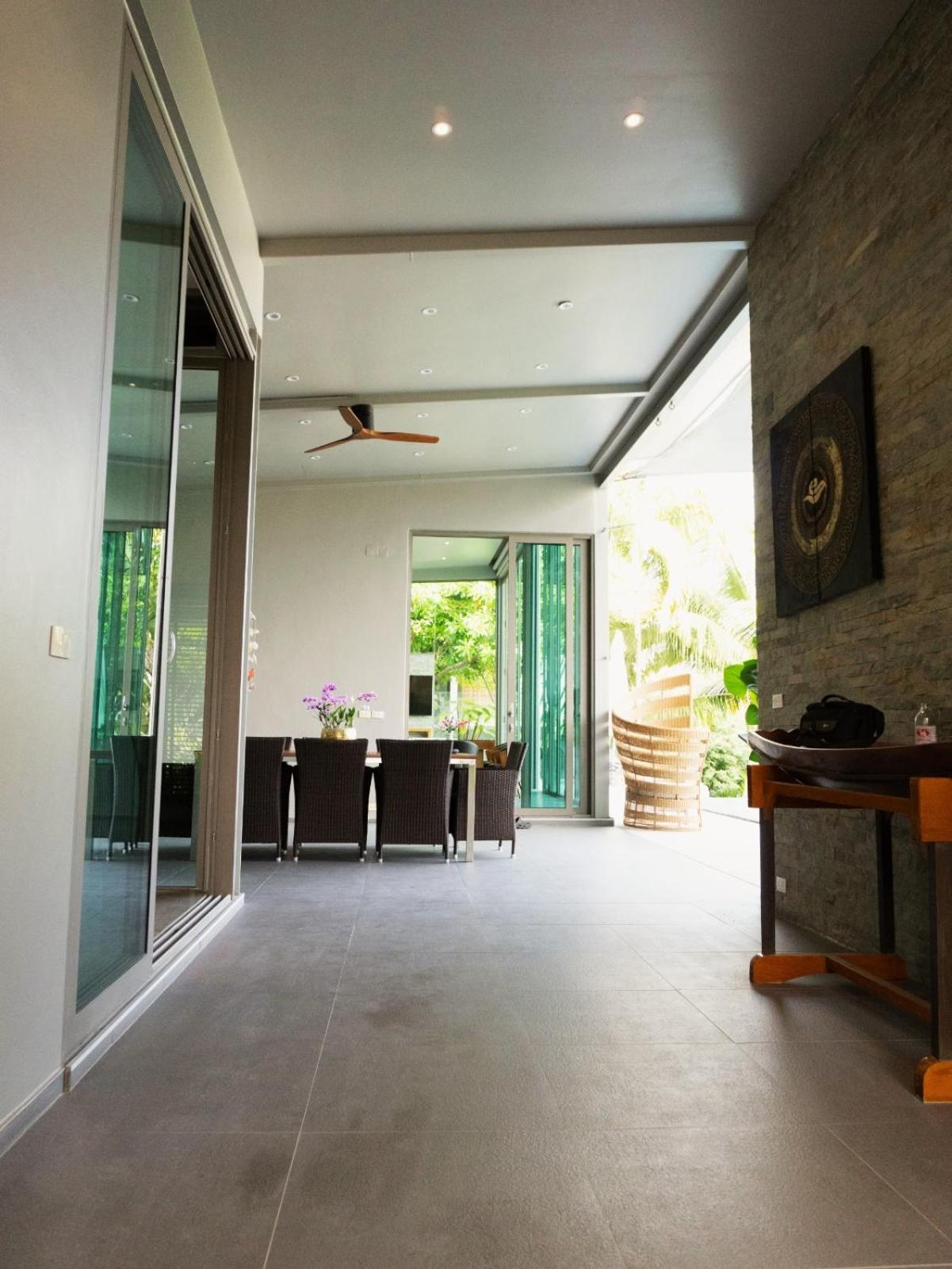 Phuket 4-bedrooms Seaview 884m2 Private Xl Luxury Infinity Pool *