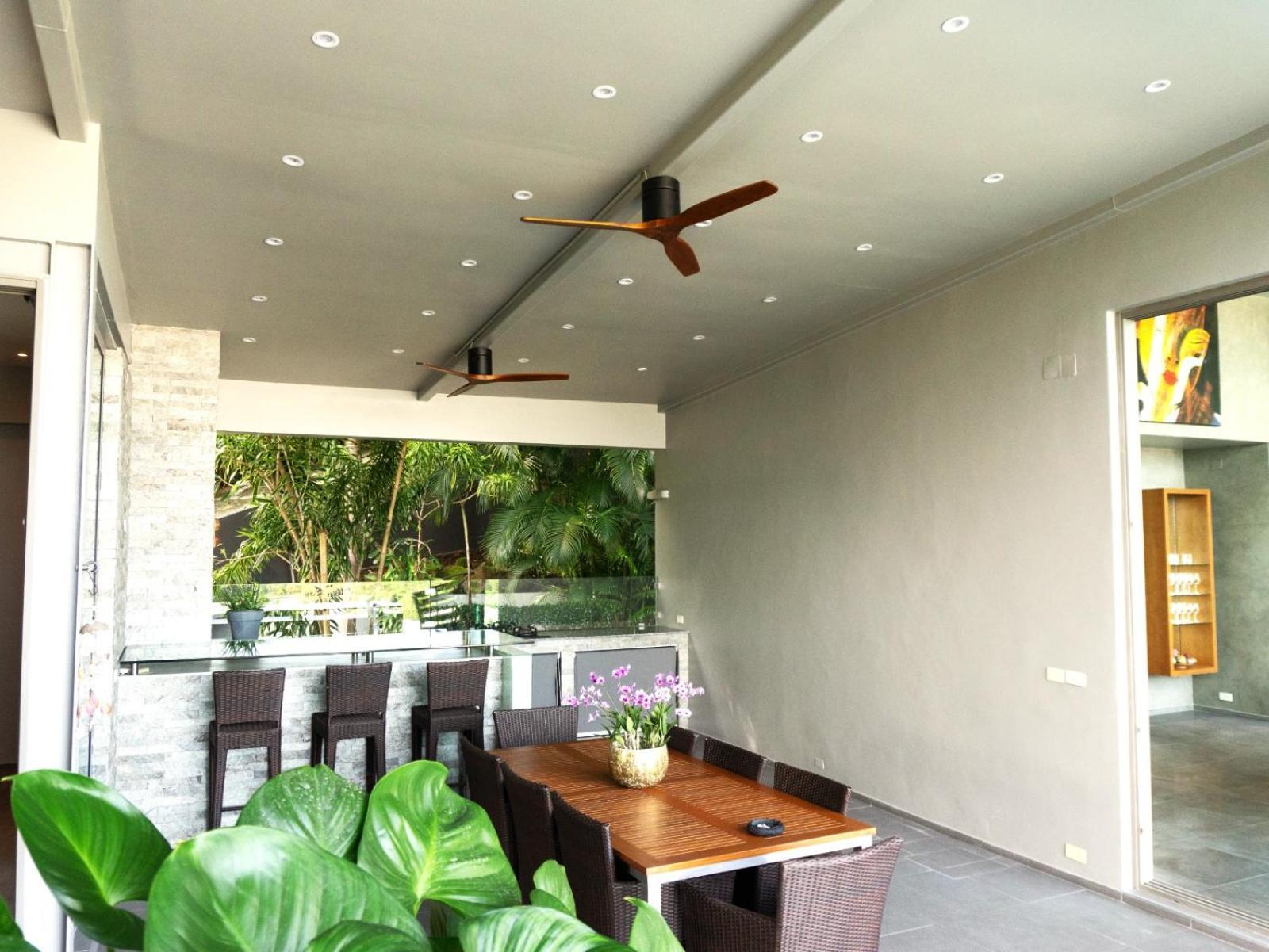 Phuket 4-bedrooms Seaview 884m2 Private Xl Luxury Infinity Pool *