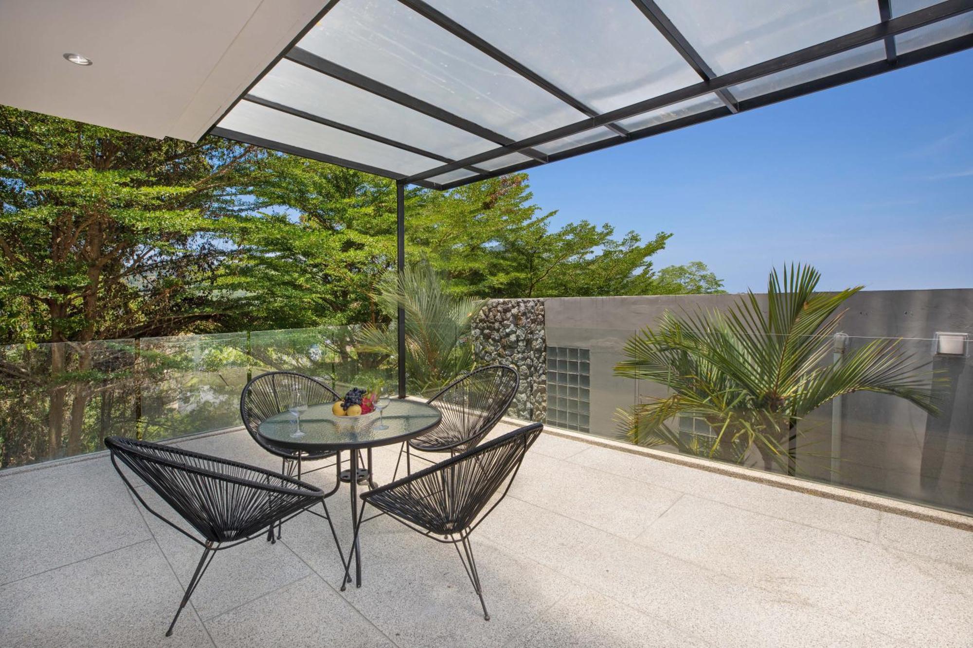 Villa Sea View & Tropical Bliss - 2br Natural Touch A4 At Hill *