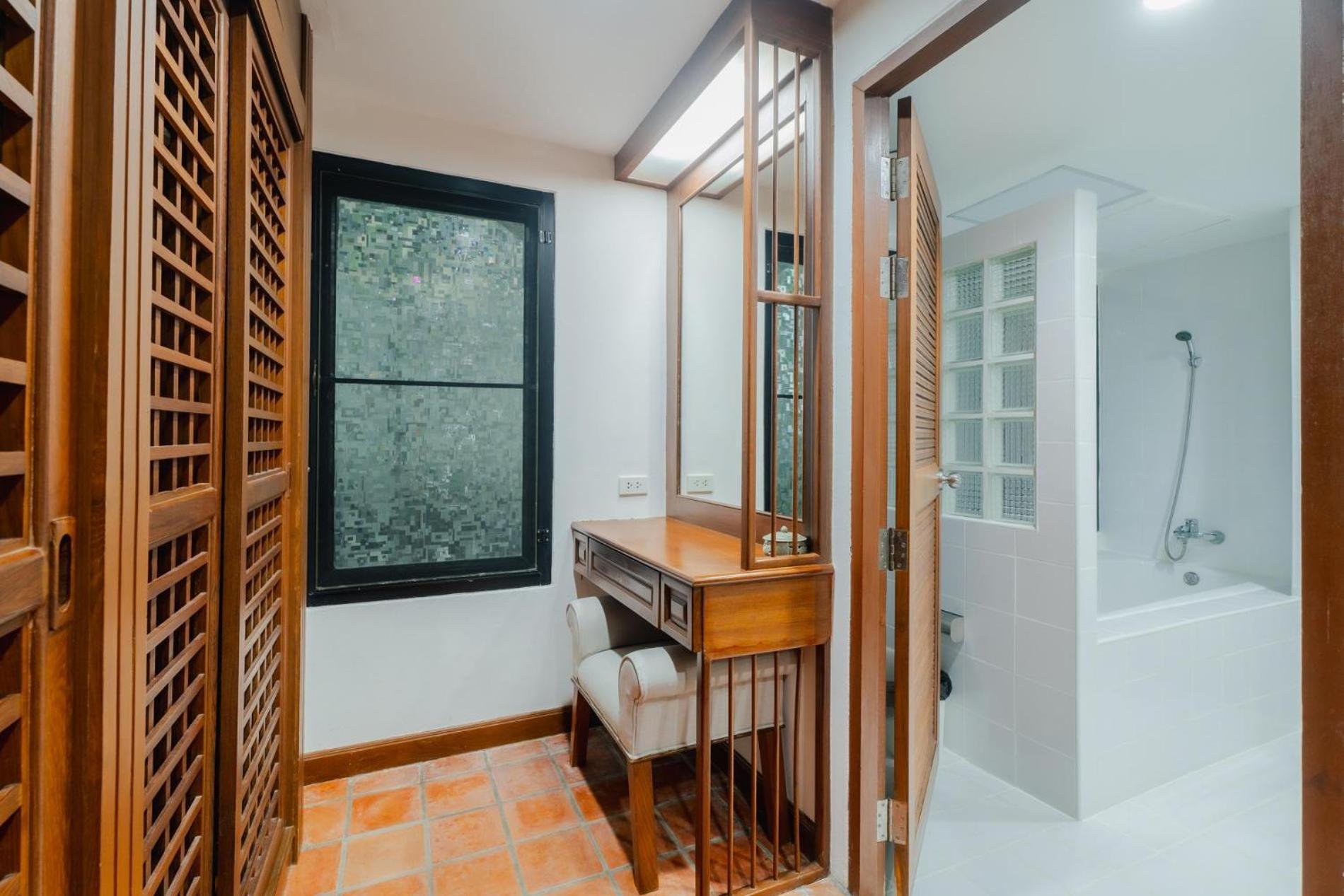 The Sands 2 Bedroom Naiharn