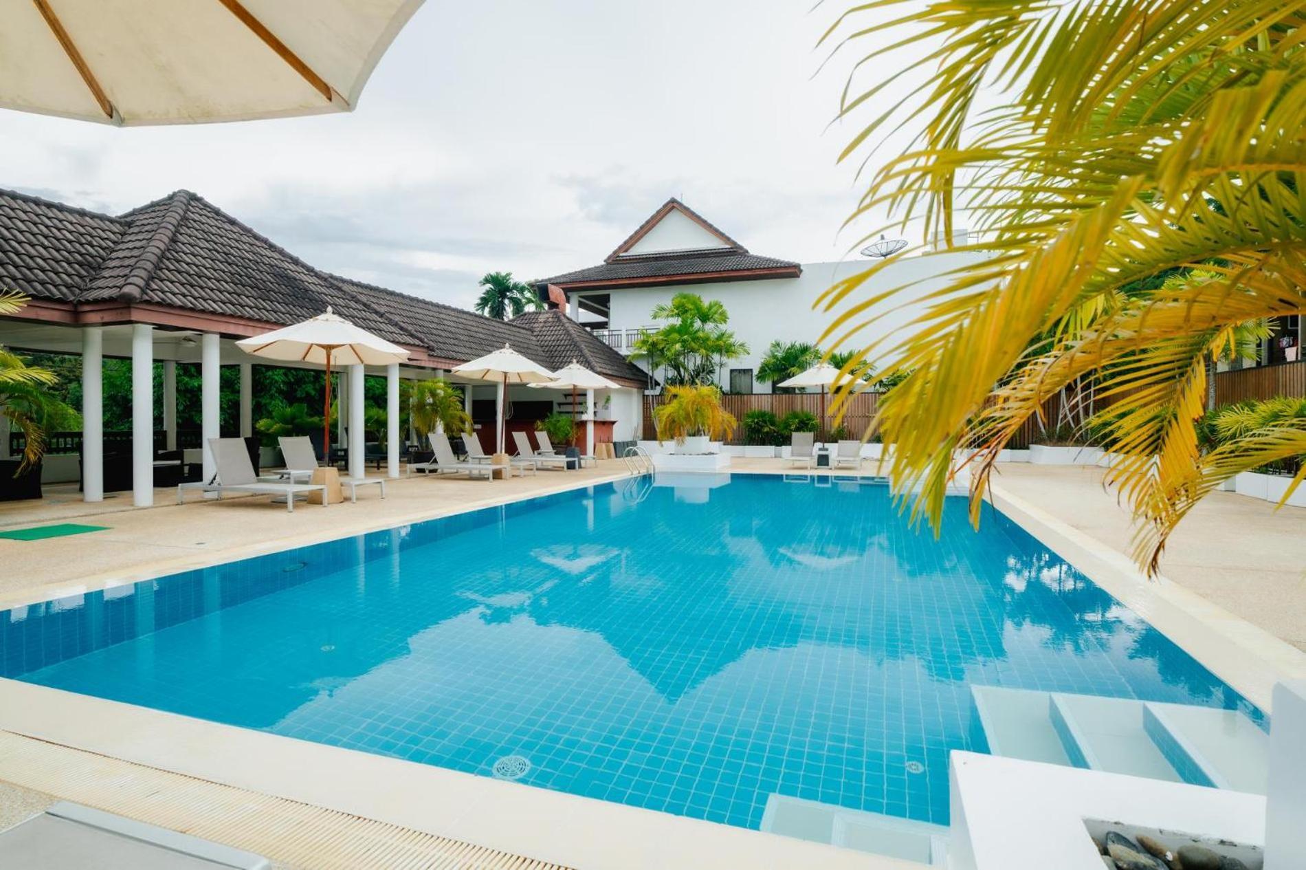 The Sands 2 Bedroom Naiharn Apartment Nai Harn