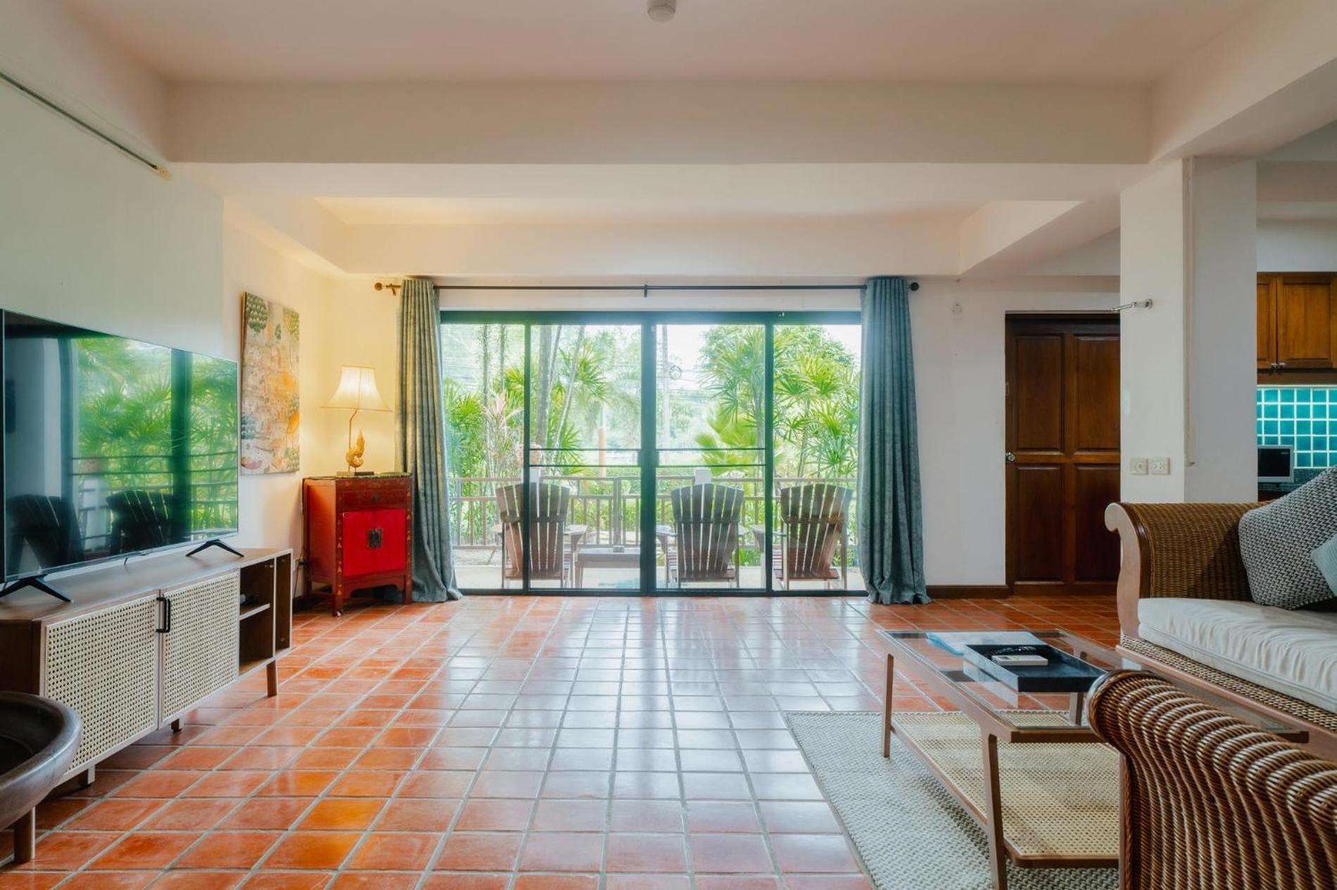 The Sands 2 Bedroom Naiharn Nai Harn