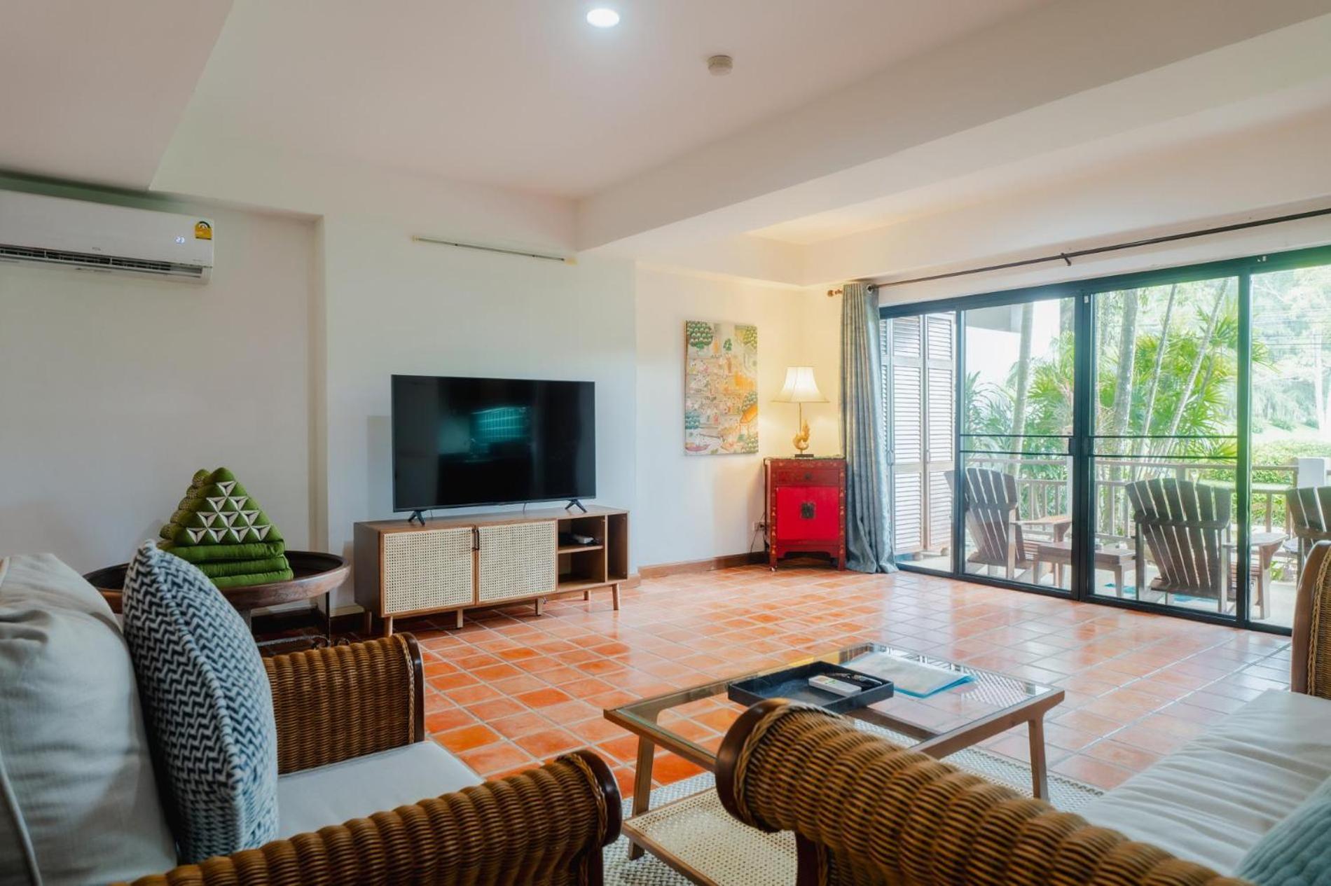 The Sands 2 Bedroom Naiharn * Nai Harn