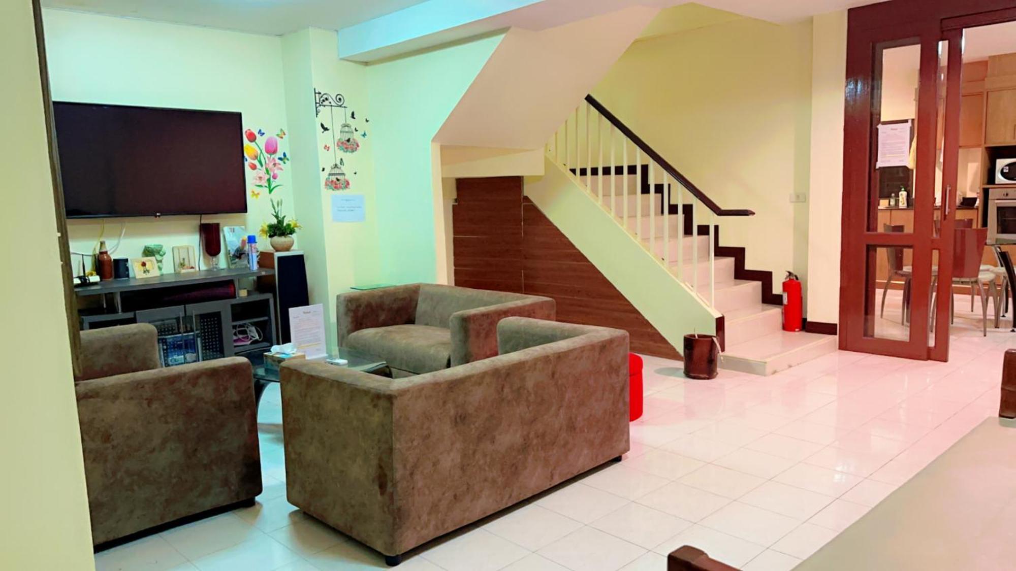 Hideaway House