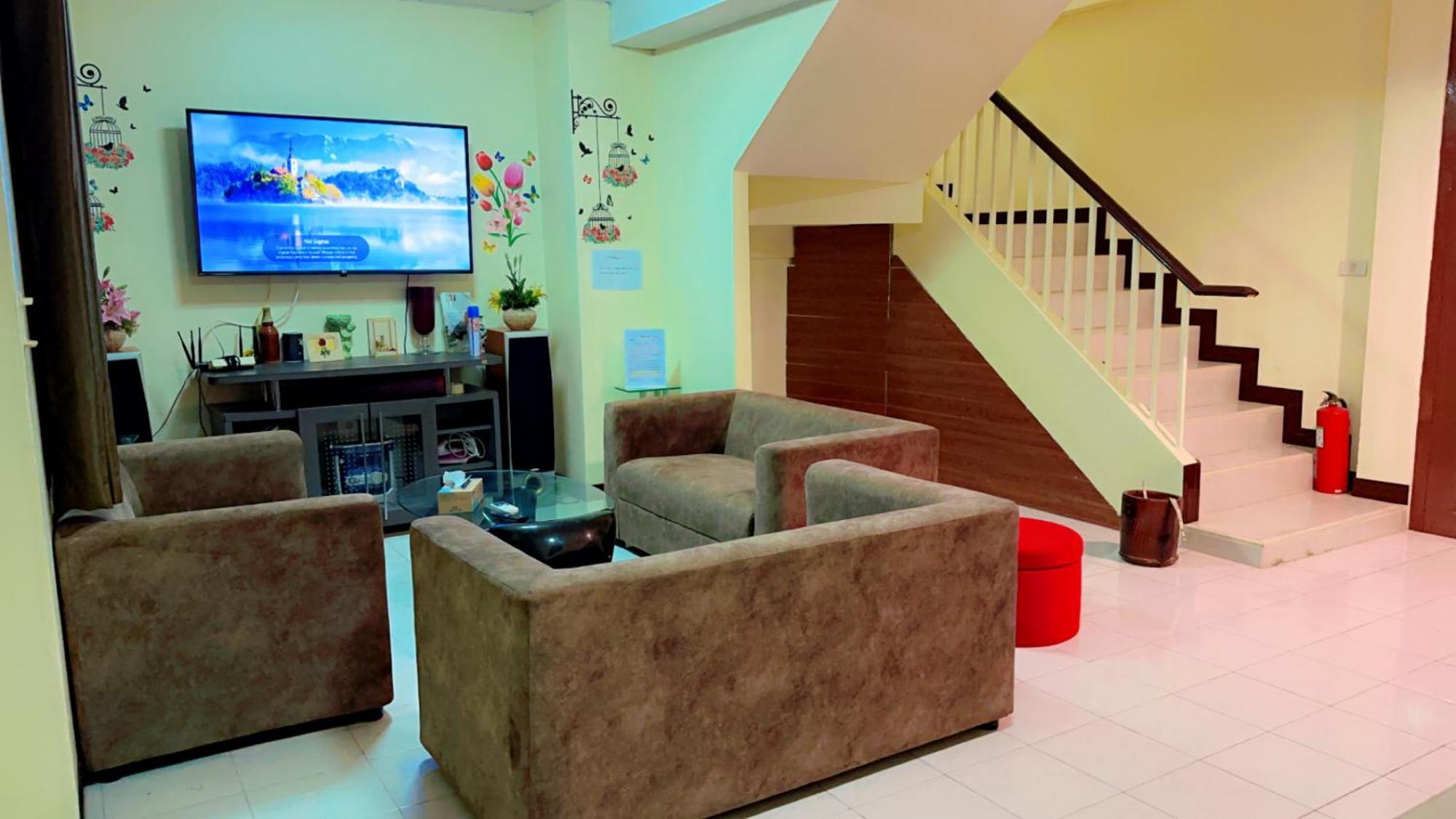 Hideaway House Apartment