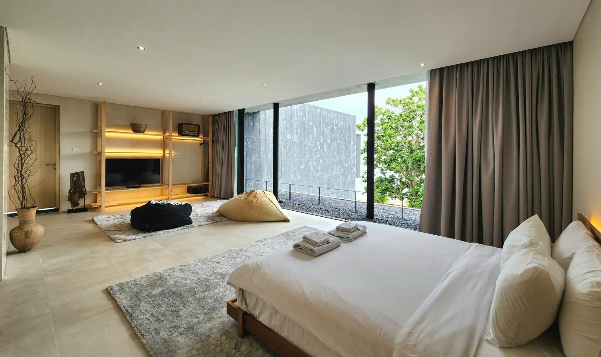 Luxury Beachfront 4 Bedroom Amana At Ta-ke A * Phuket