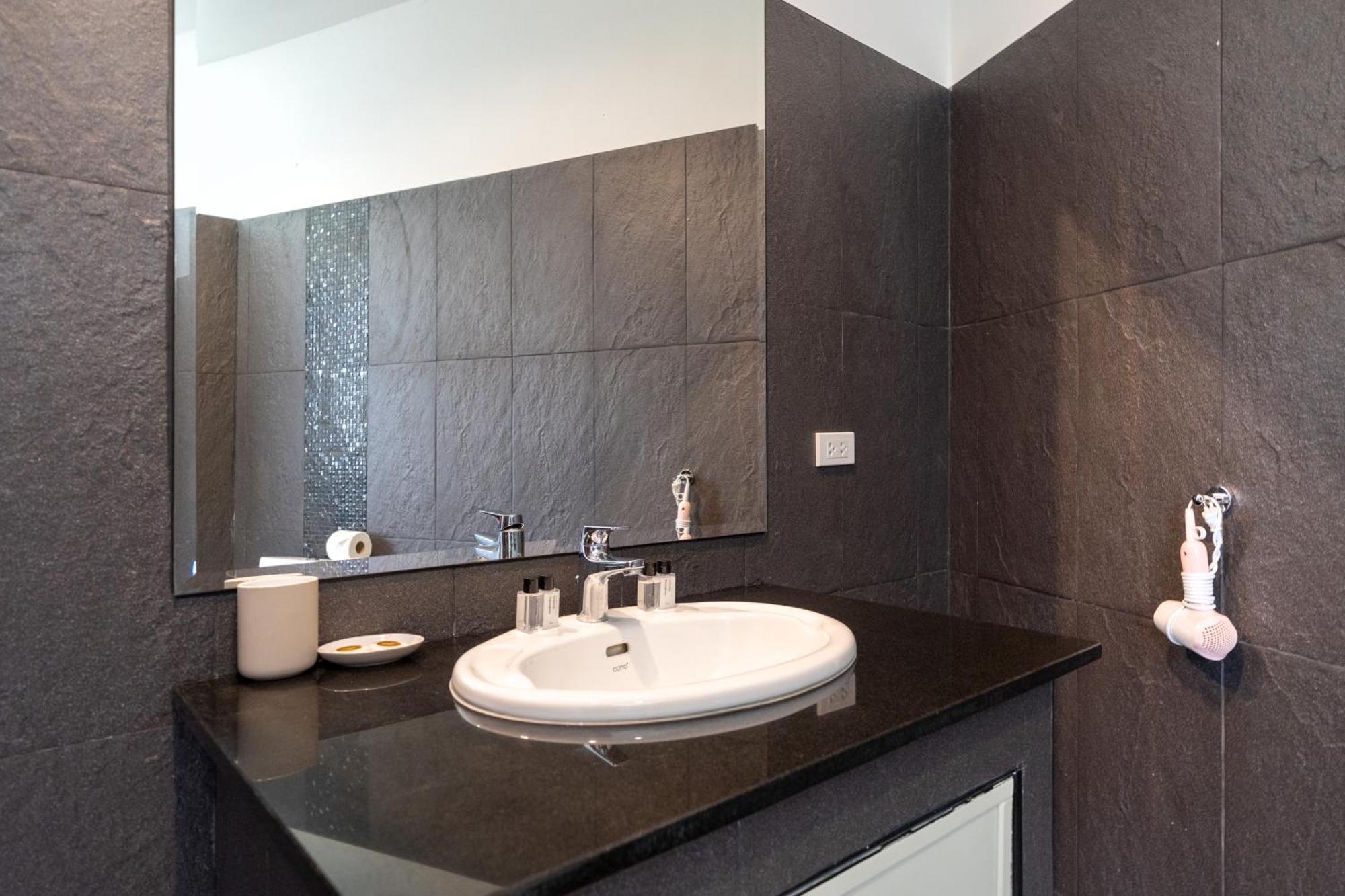 3-bedrooms Modern In Rawai