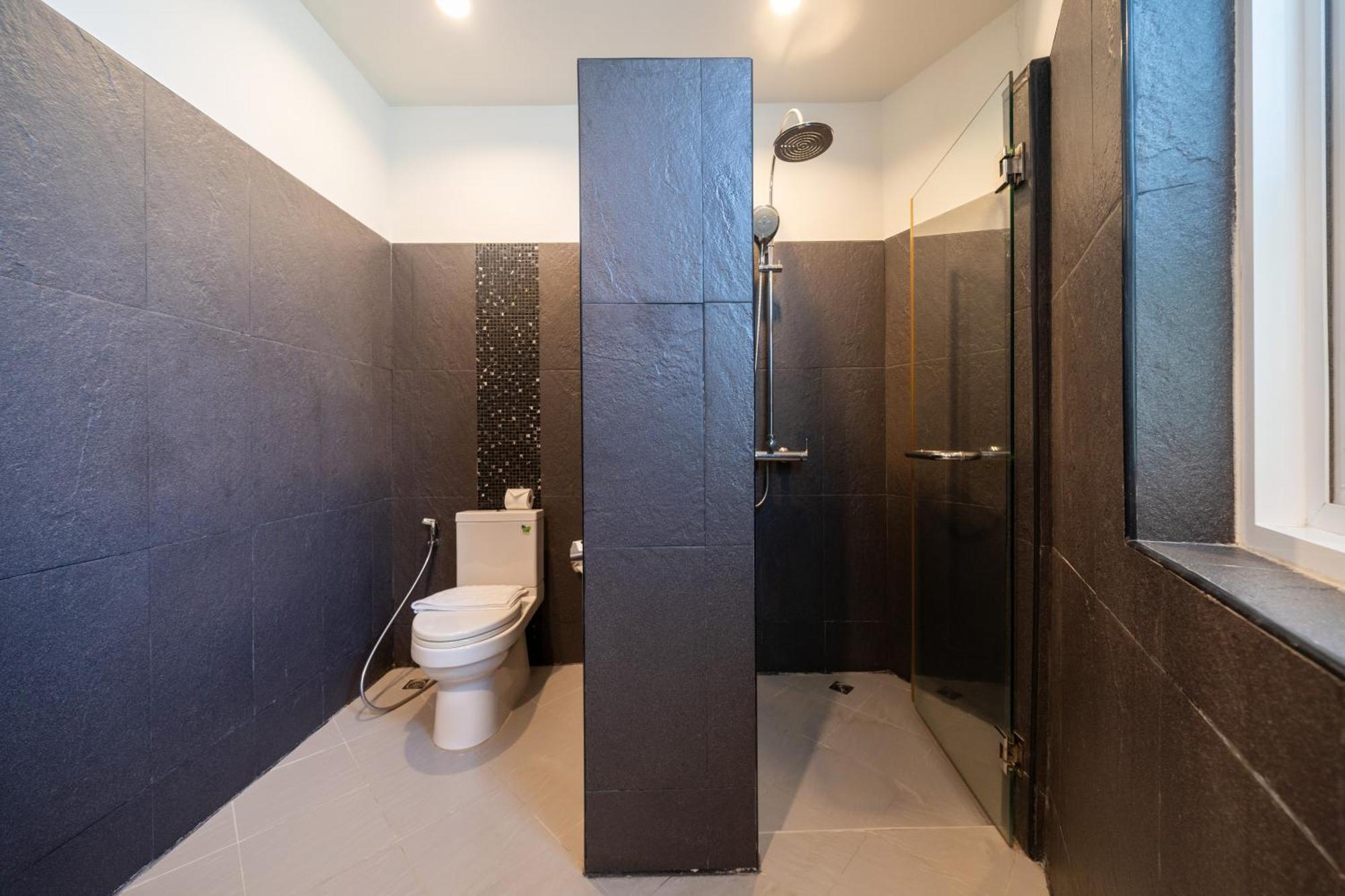 3-bedrooms Modern In Rawai Villa