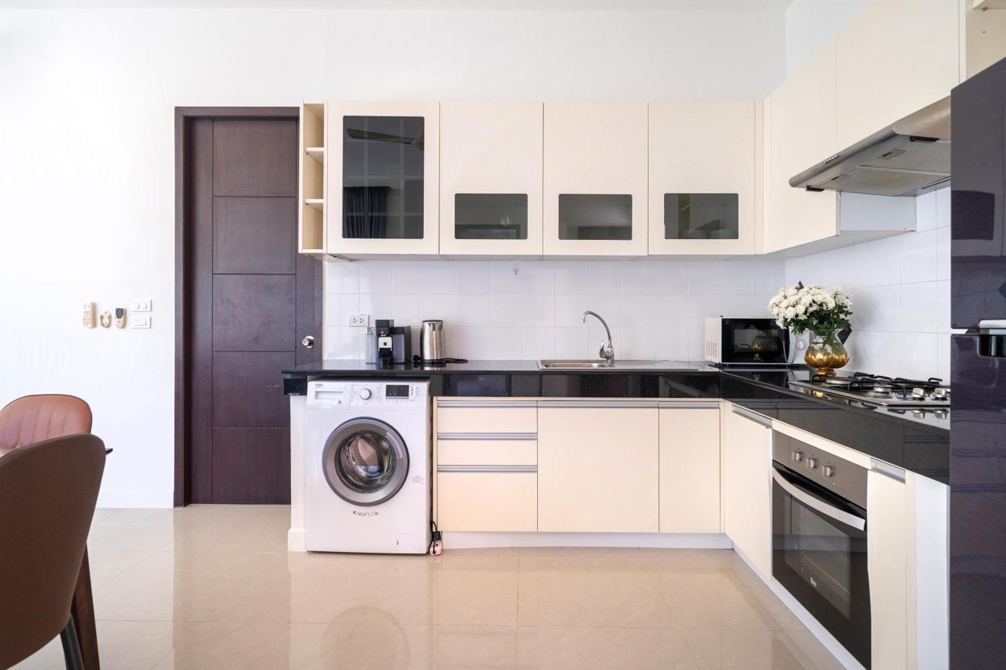 3-bedrooms Modern In Rawai Ban Saiyuan