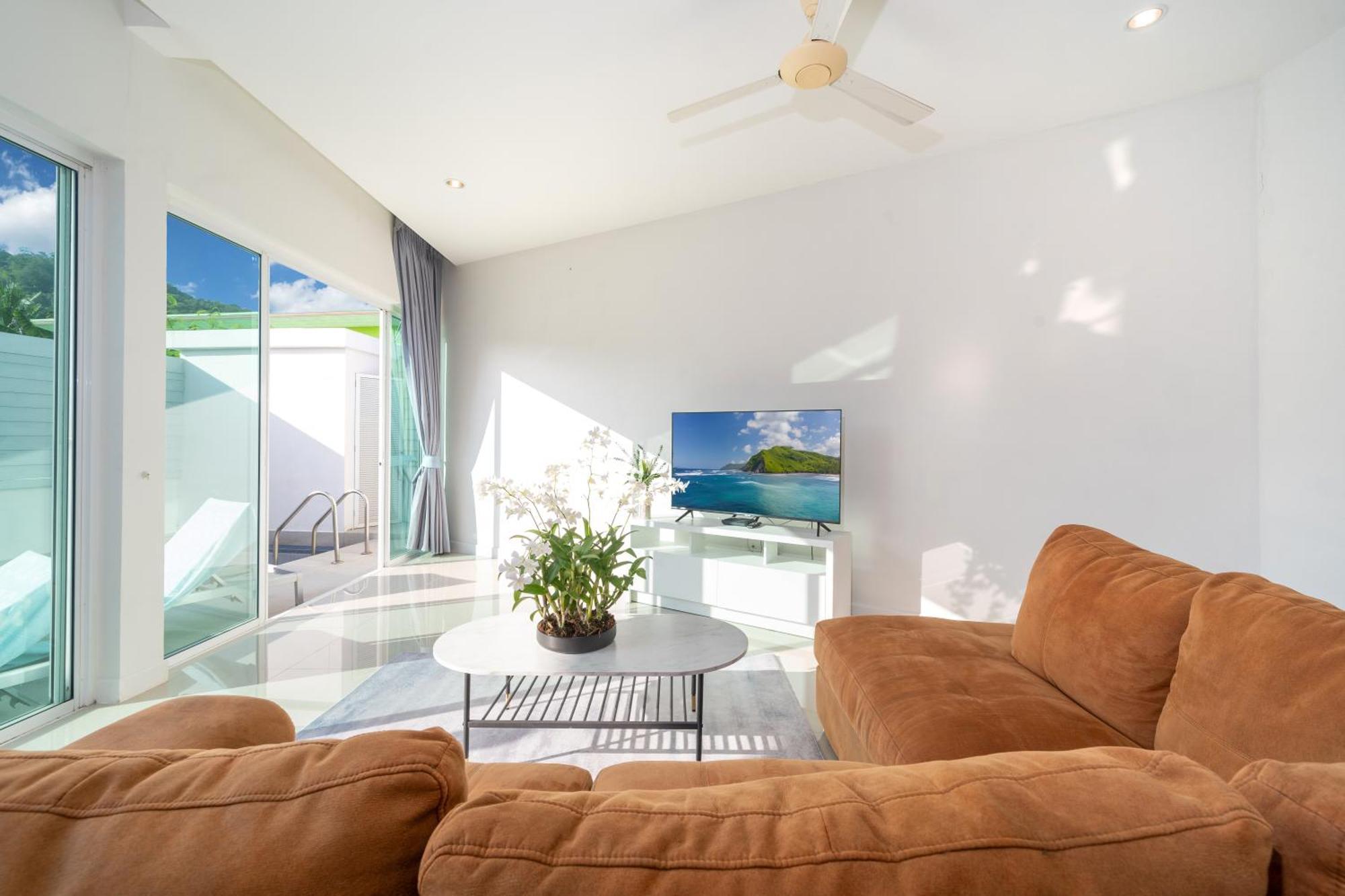 3-bedrooms Modern In Rawai Villa *