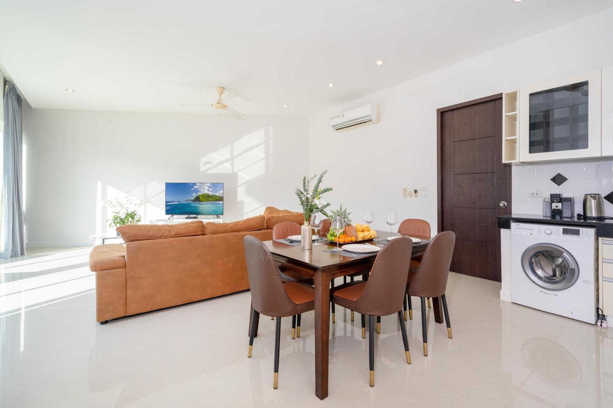 Villa 3-bedrooms Modern In Rawai *