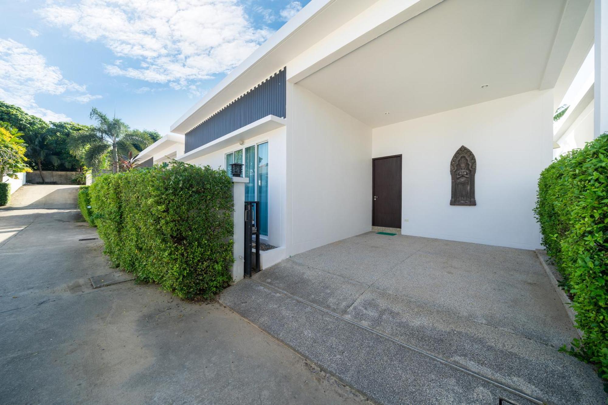 Brand New In Ravai For A Wonderful 3 - Bedroom Villa Ban Saiyuan