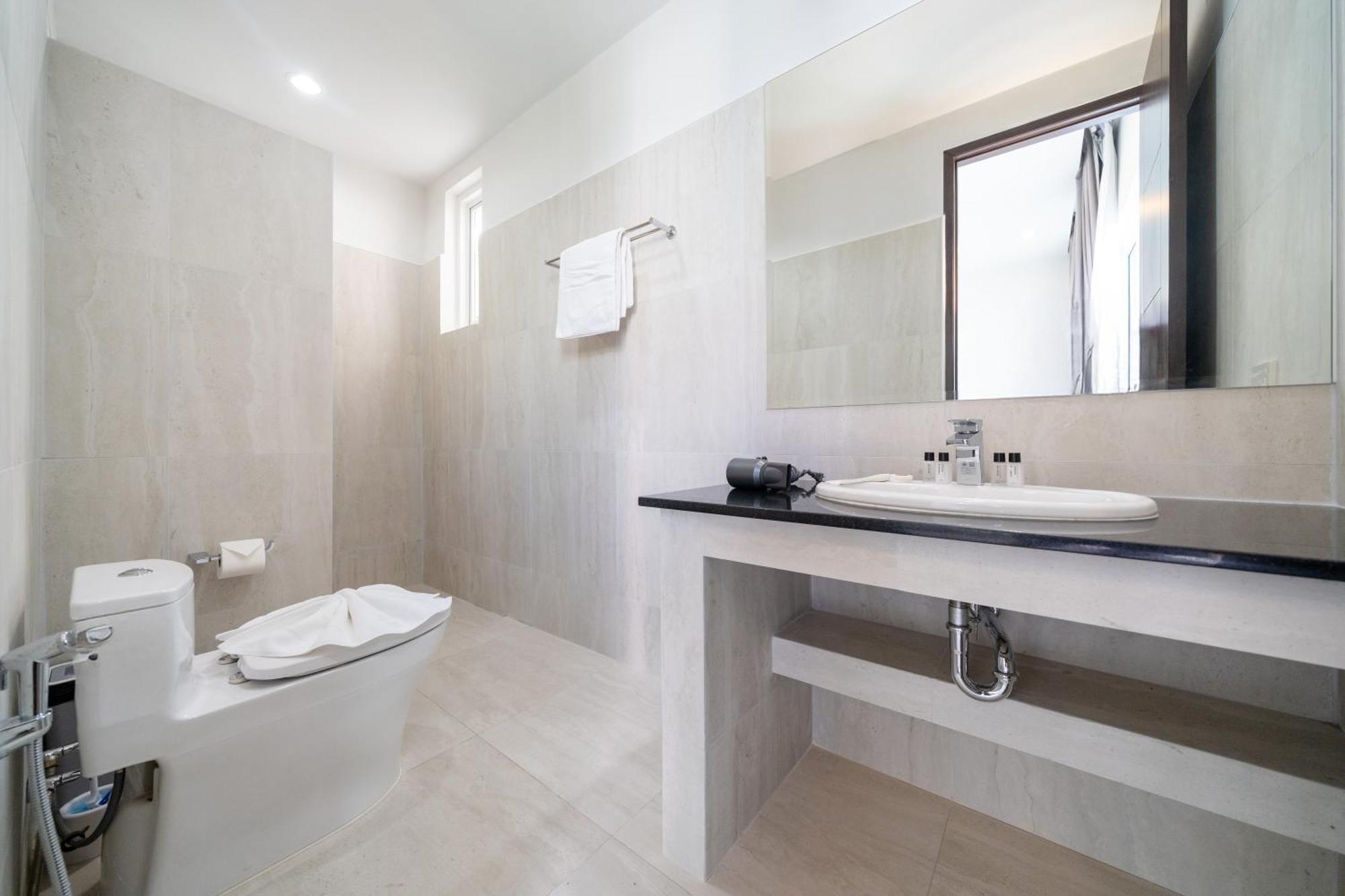 Villa Brand New In Ravai For A Wonderful 3 - Bedroom