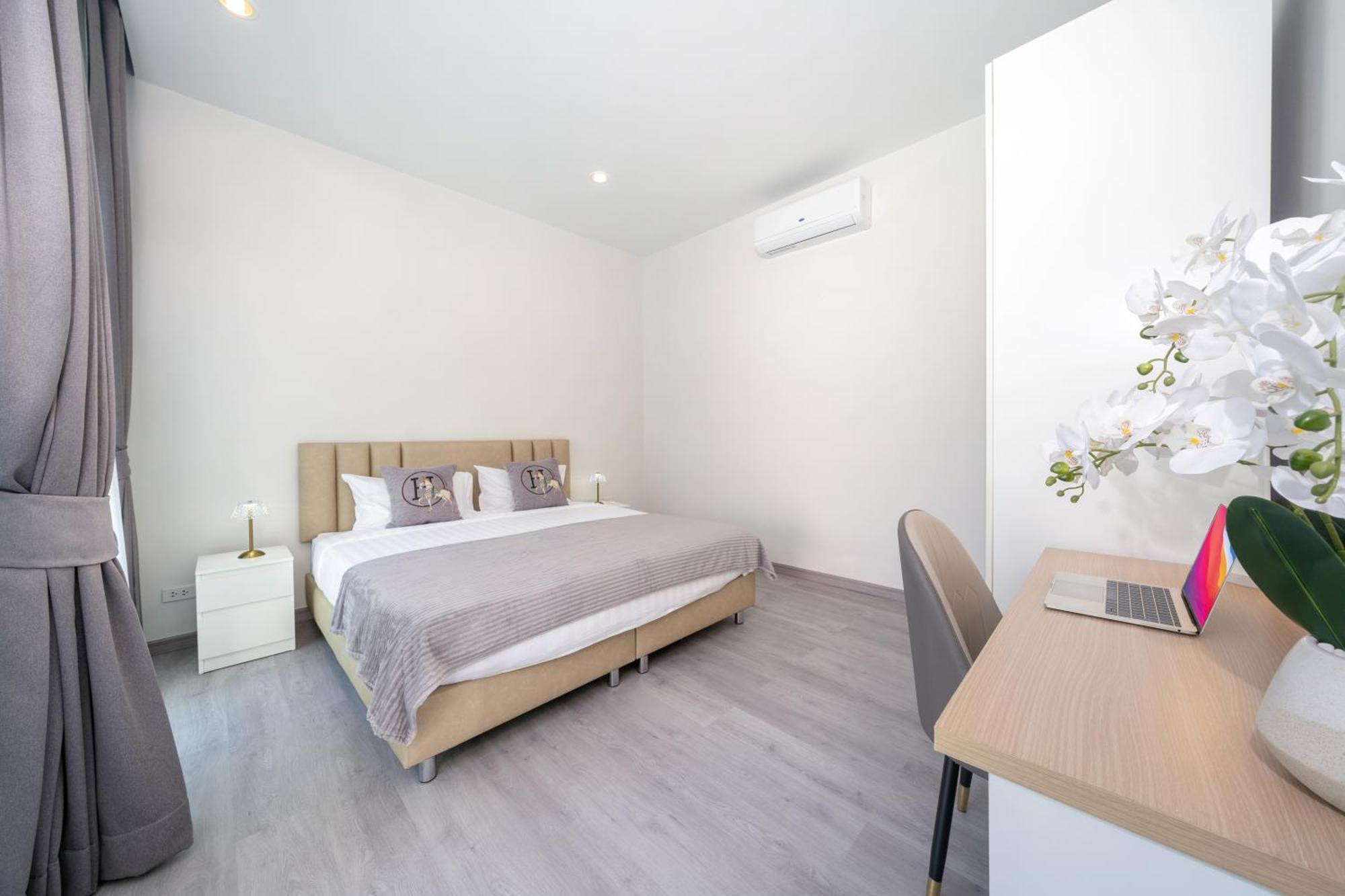 Villa Brand New In Ravai For A Wonderful 3 - Bedroom Ban Saiyuan