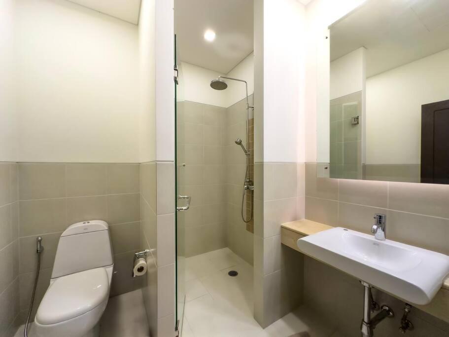 Apartment Charming 3-bdr With Pool
