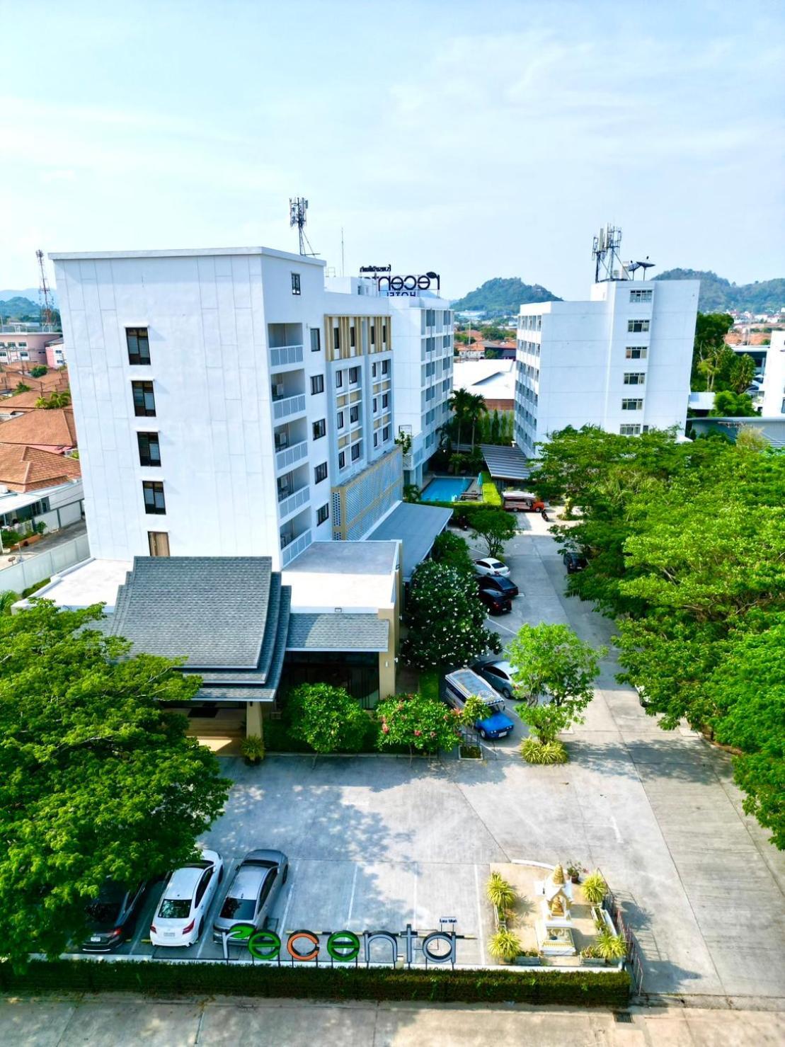 Hotel Recenta Suanluang Phuket