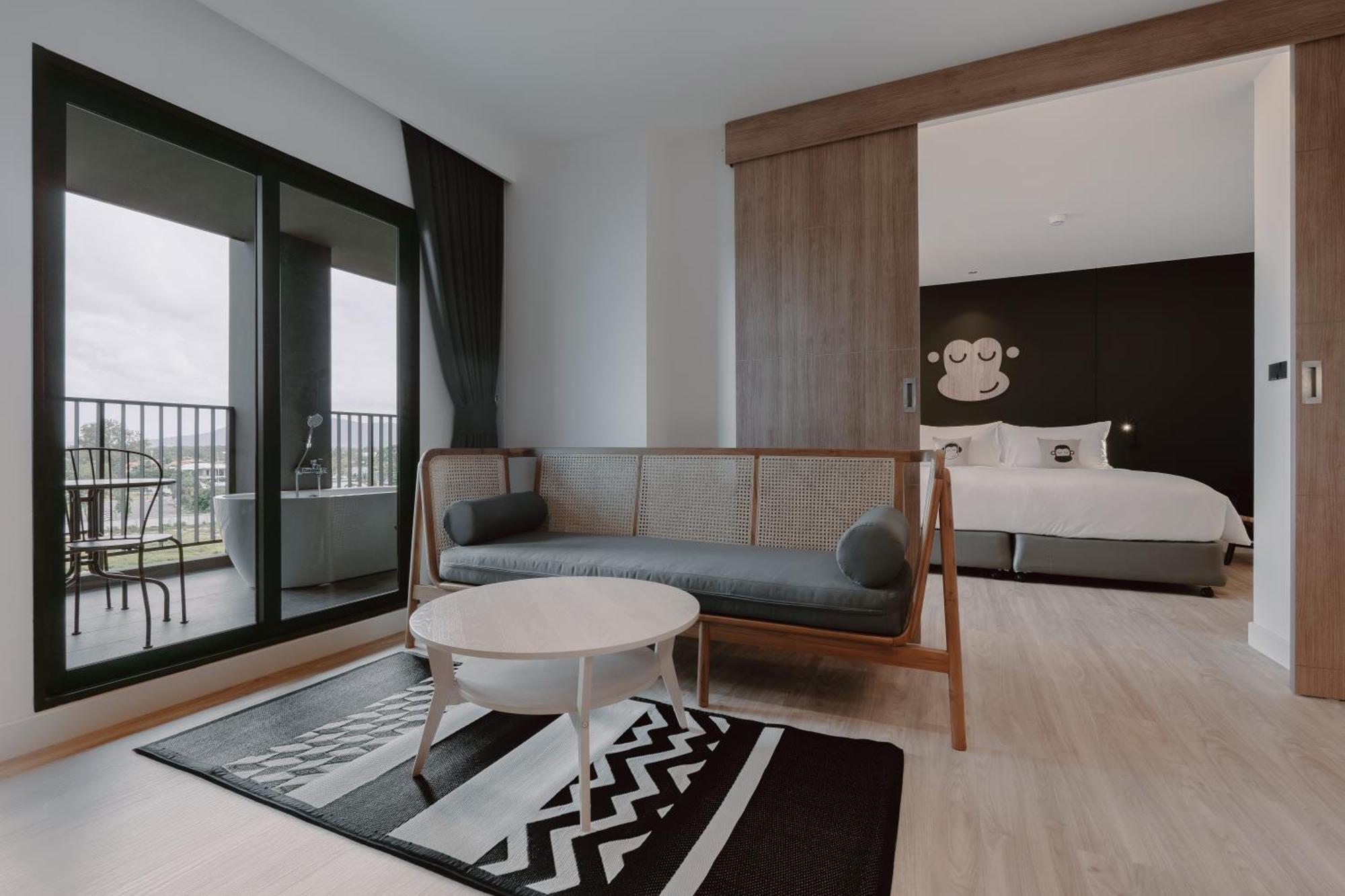 Hotel Blu Monkey Hub And Laguna, Bangtao Phuket