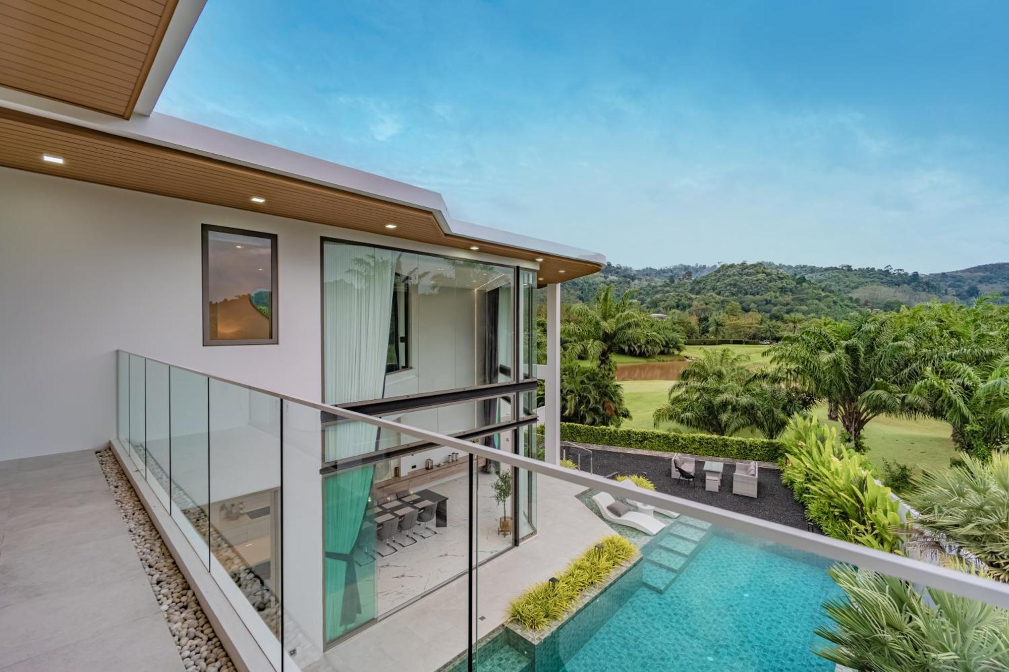 Luxury Golfside Near Patong - Priva Villa *