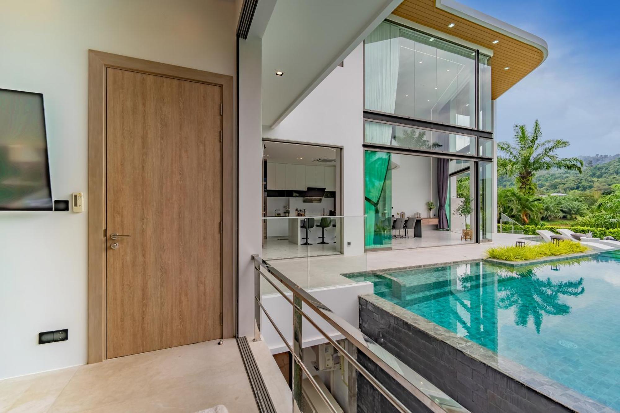 Luxury Golfside Near Patong - Priva Villa Kathu