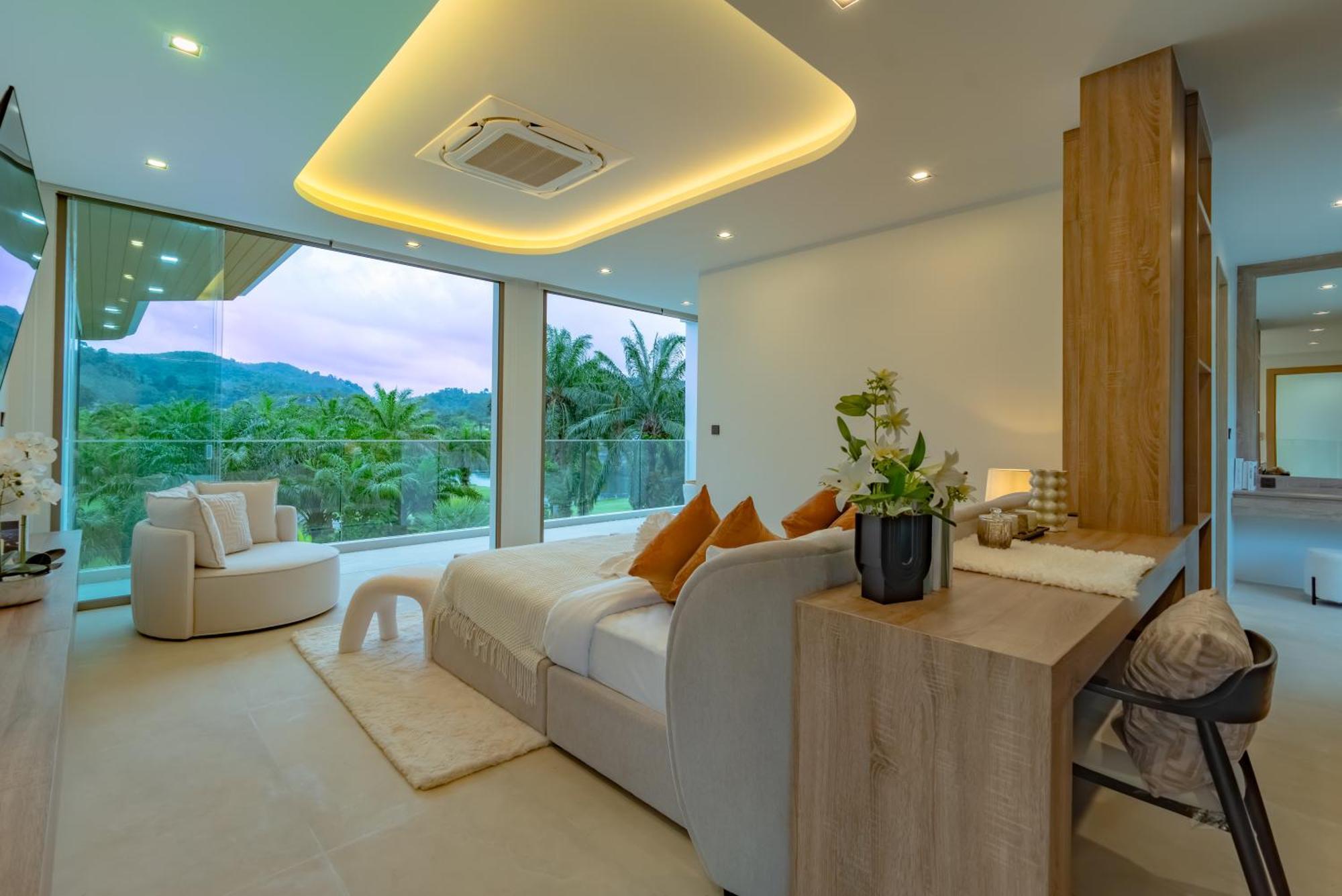 Luxury Golfside Near Patong - Priva Villa Kathu