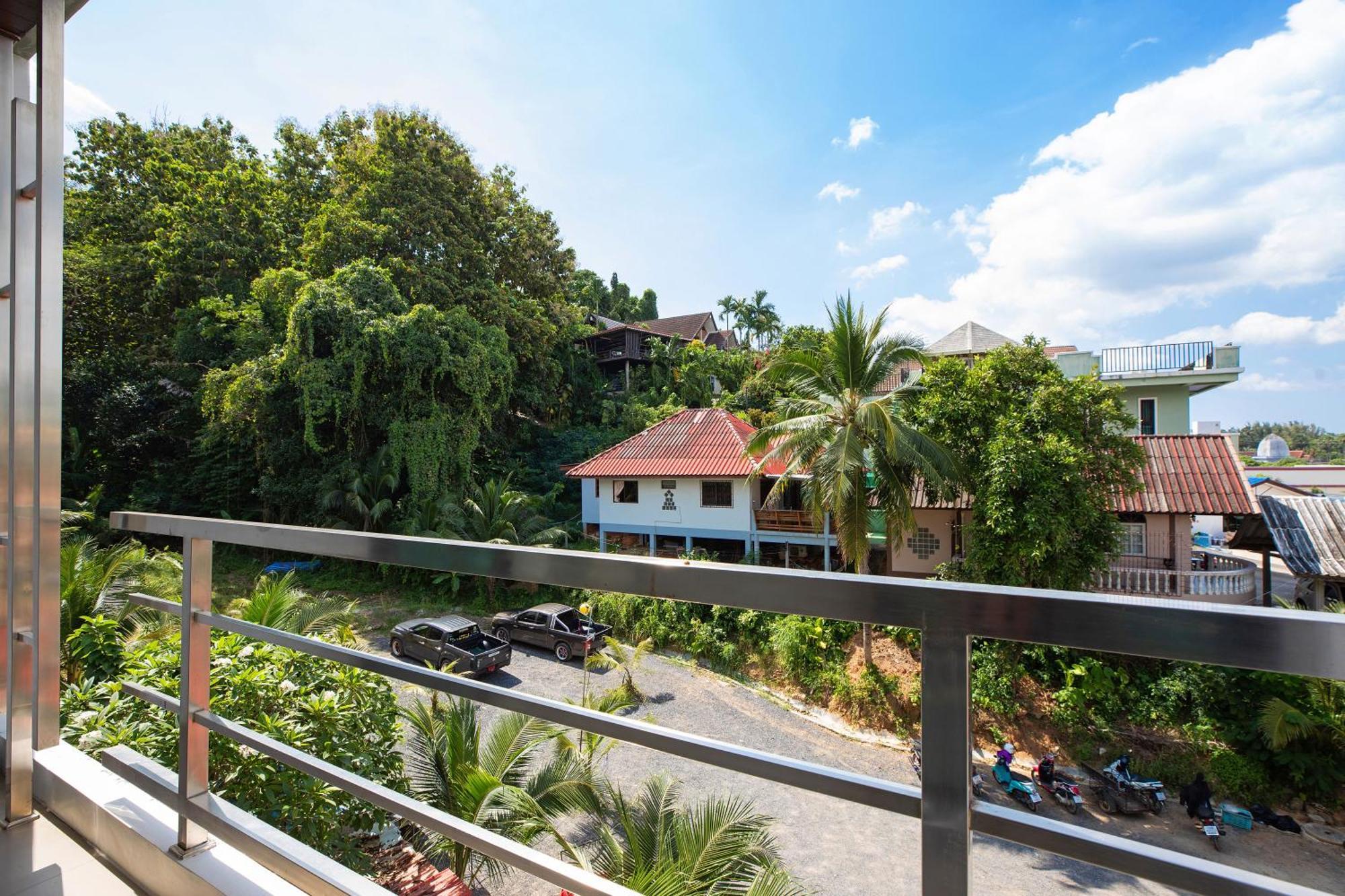 Lively At Vibrant Kata, 4br Pool B2 Near - Utk2 *