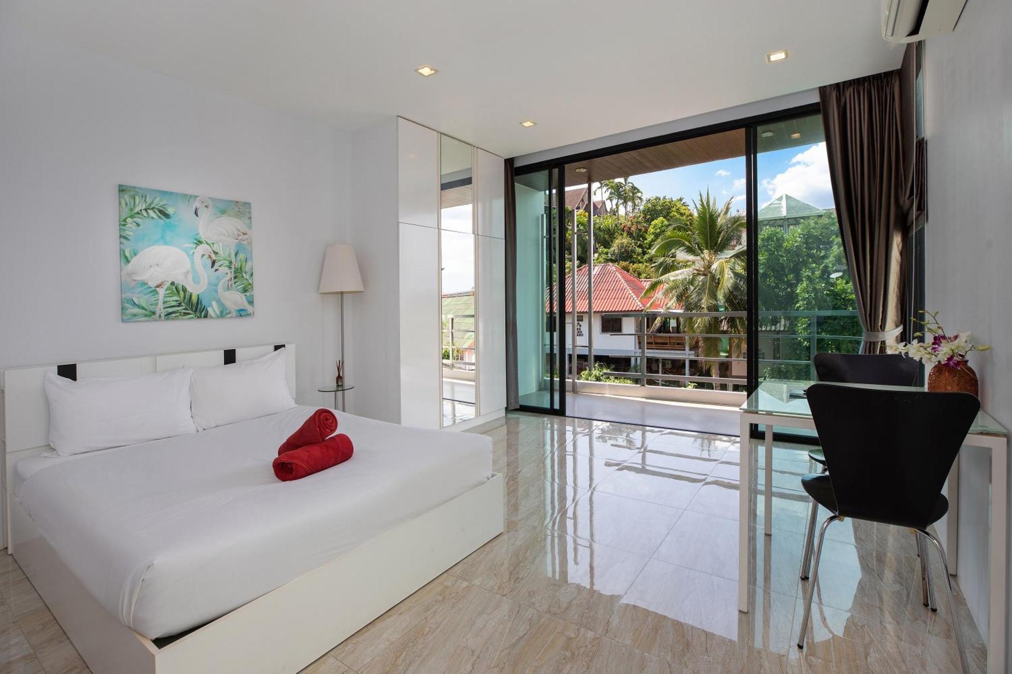 Lively At Vibrant Kata, 4br Pool B2 Near - Utk2 Villa