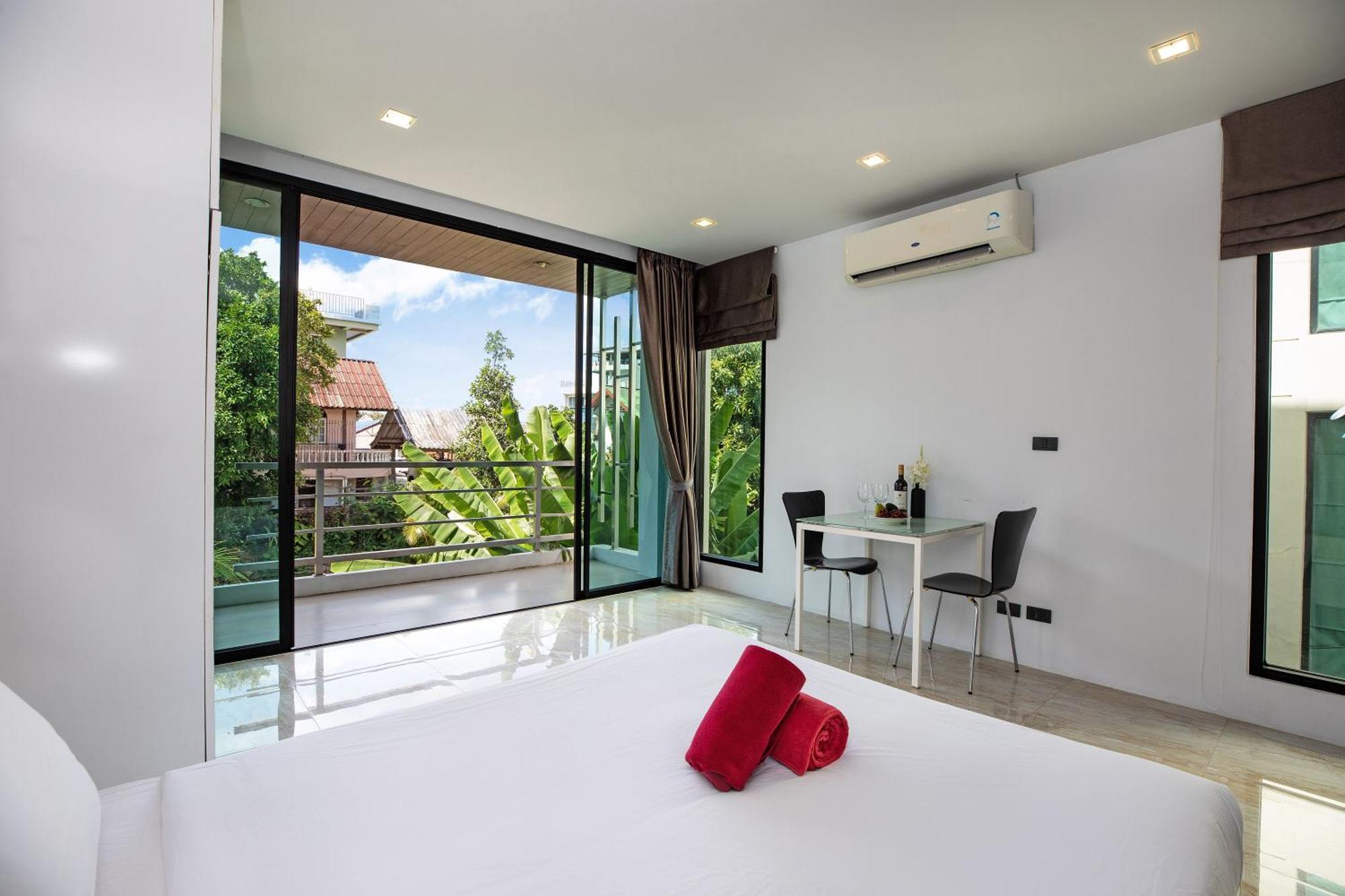Villa Lively At Vibrant Kata, 4br Pool B2 Near - Utk2