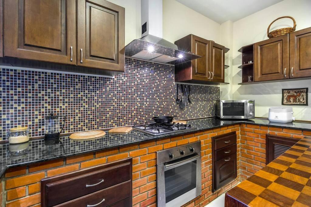 Villa Luxury Pool By Golf Courses & Elephant Sanctuary *