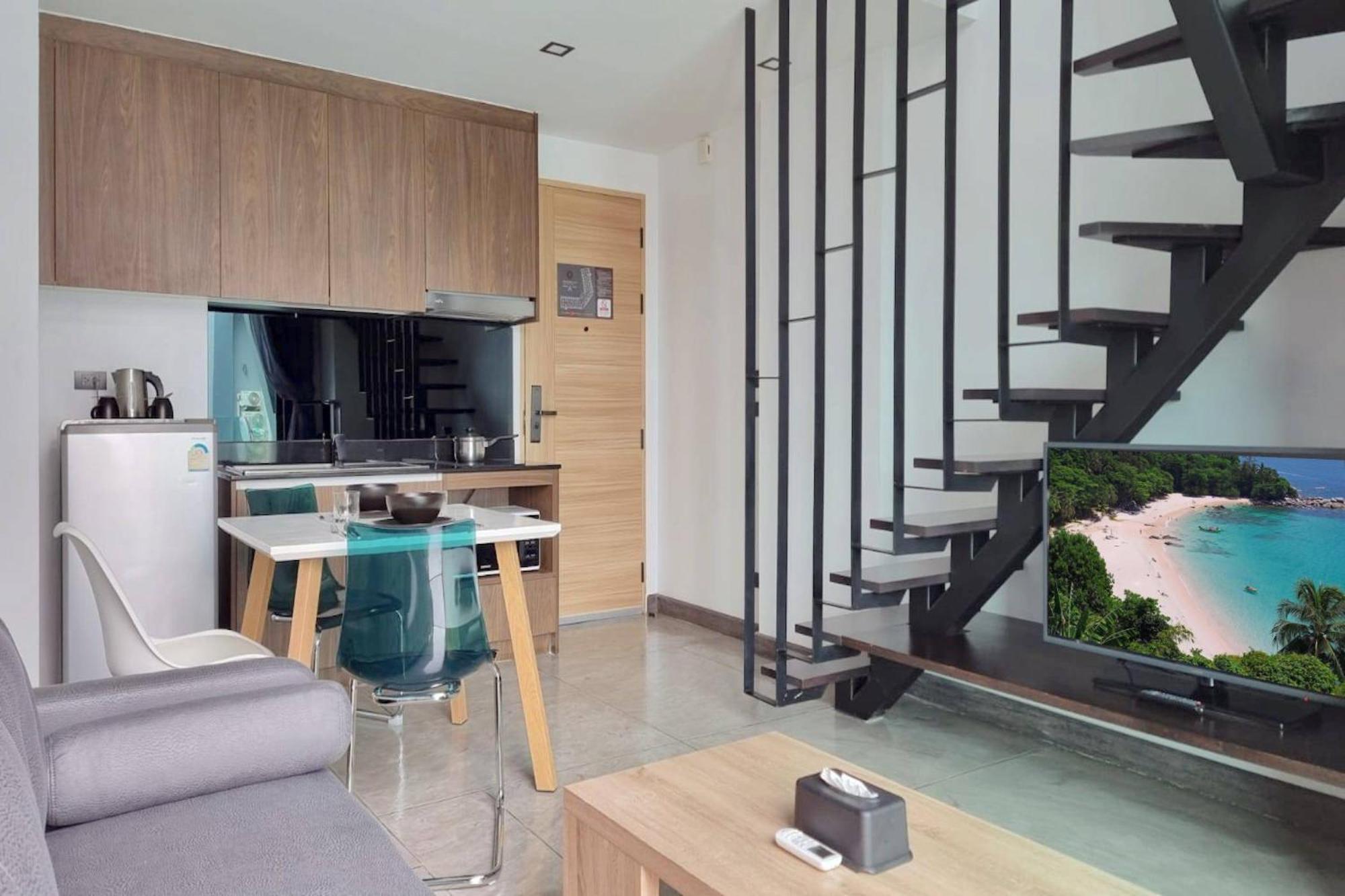 Perfect Spot - Pool View Duplex In Tropical Naiharn! Utl A310