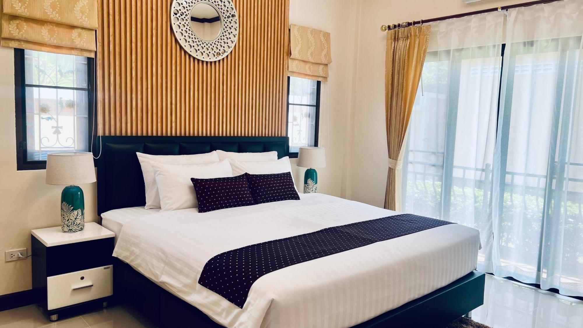 Malinee Phuket Holiday home *