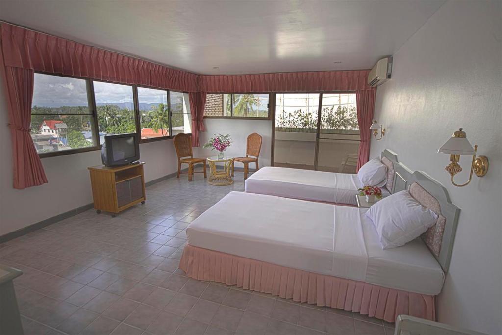 Sweet Hotel