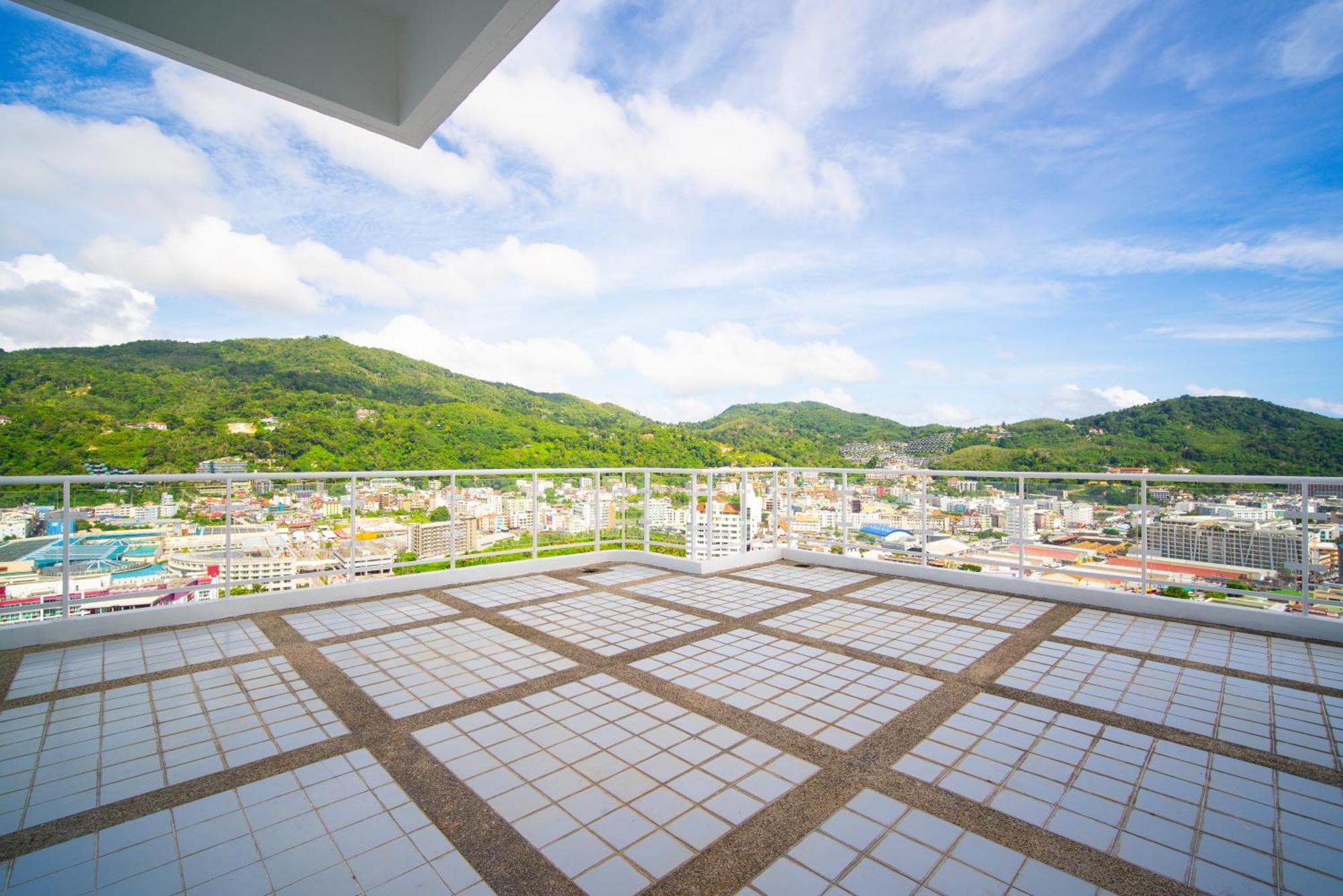 Tower Superior Seaview 4br210 Apartment Patong