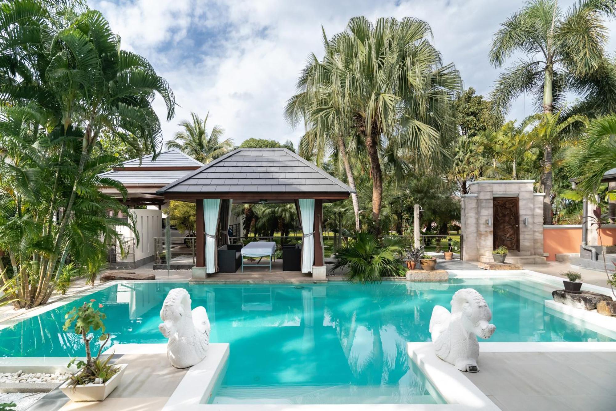 Banyak | Luxury 4br With Terrace And Personal Playground * Ban Saiyuan