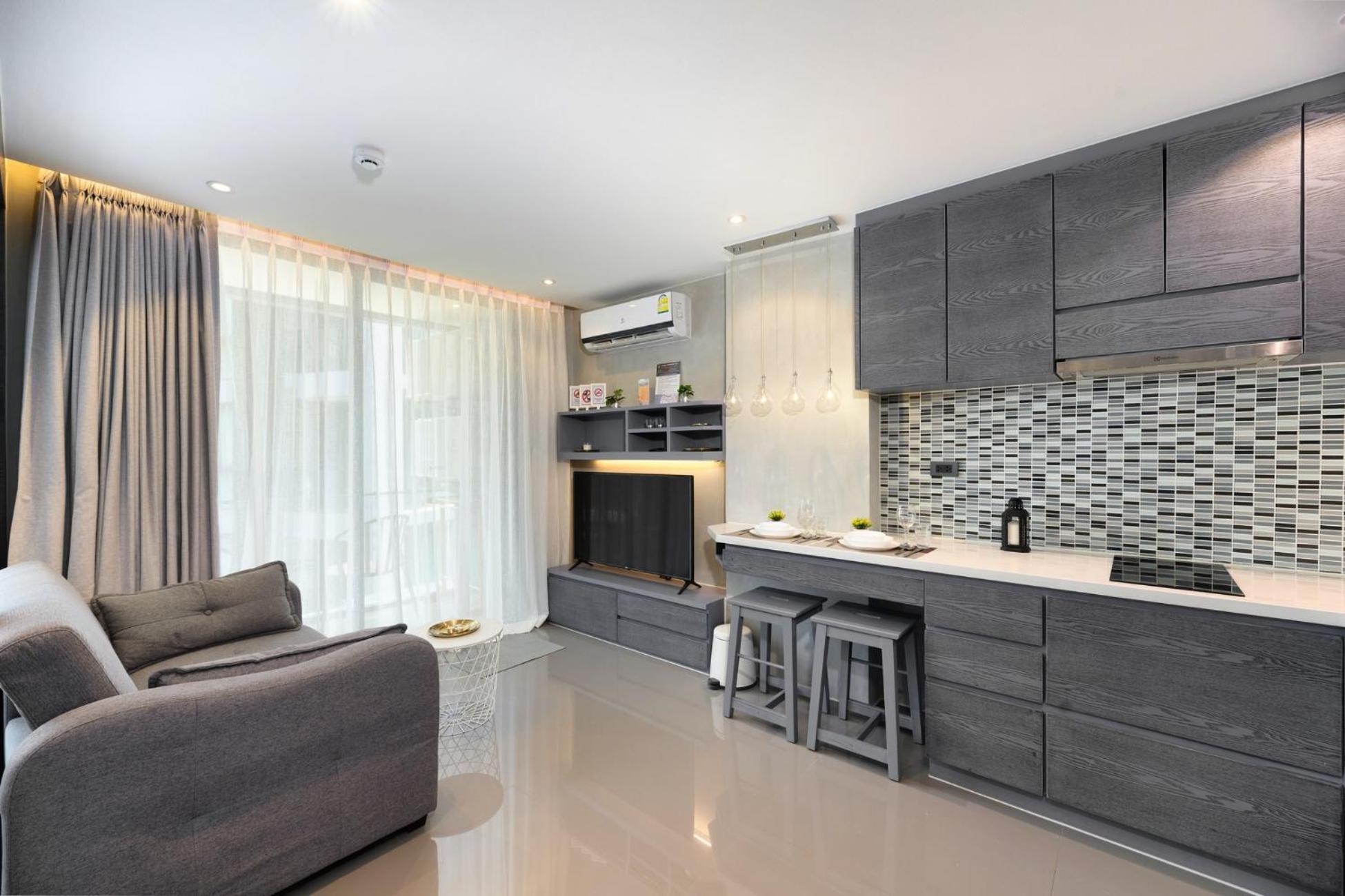 Sabay Rent In The Citygate Kamala *