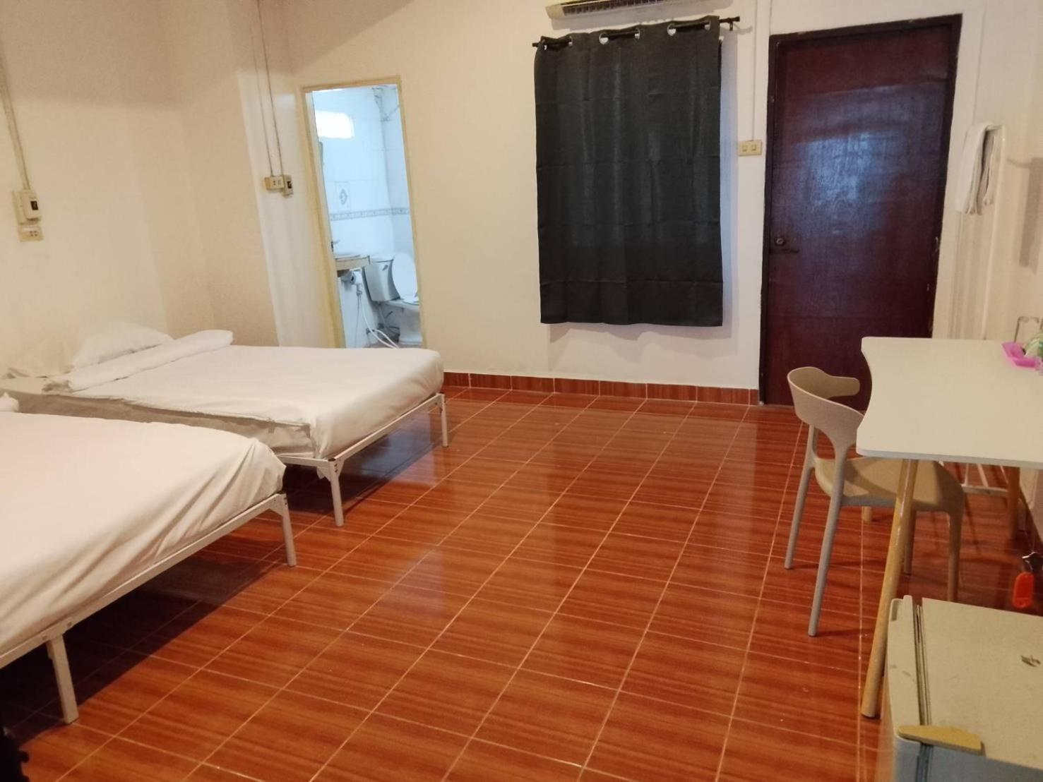 Go Beach - โกอินน์ หาดป่าตอง Apartment