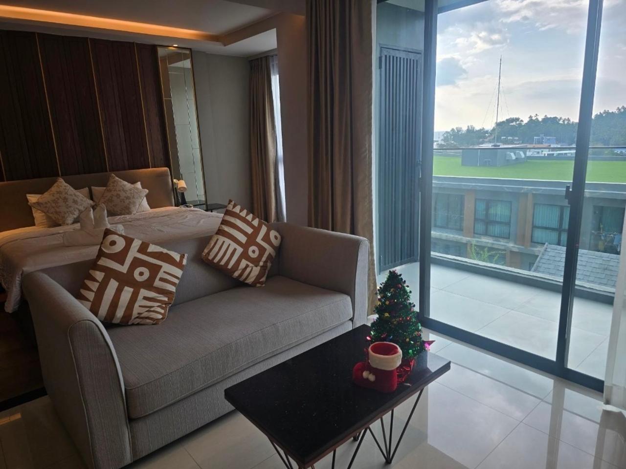 Mida Grand Phuket Ban Lum Fuang