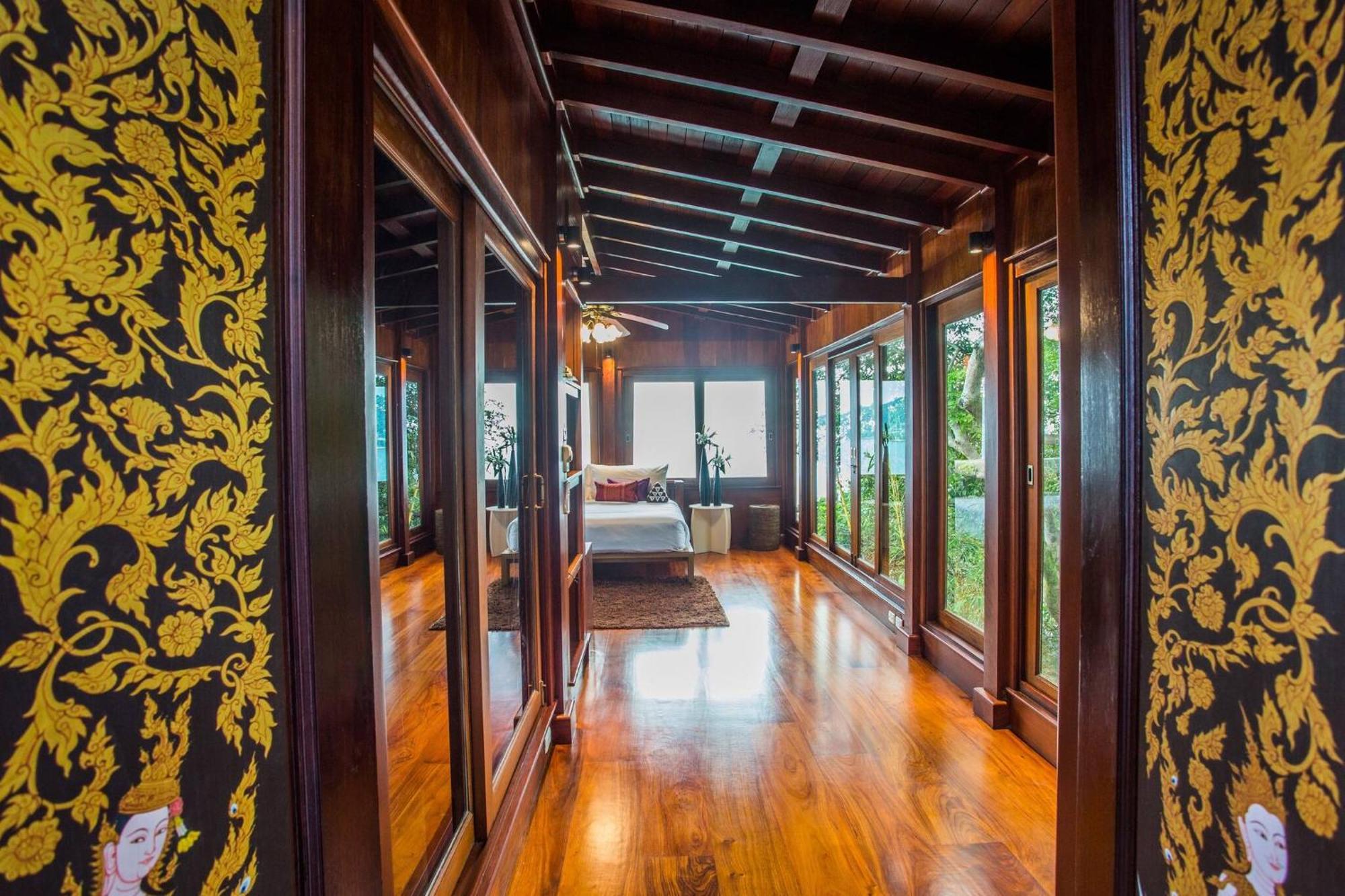 Rare Luxury Kamala Rock Cliff Pool 6 Bedrooms 8 Bathrooms * Surin Beach (Phuket)