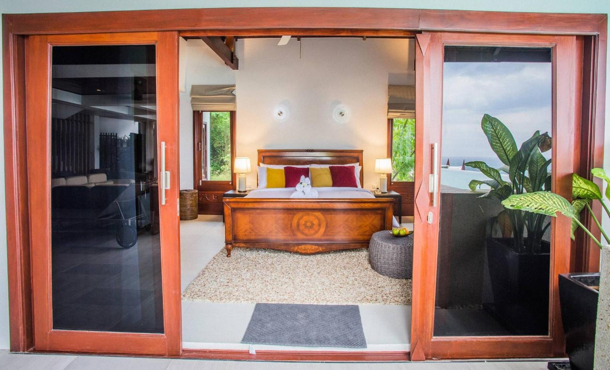 Rare Luxury Kamala Rock Cliff Pool 6 Bedrooms 8 Bathrooms * Surin Beach (Phuket)