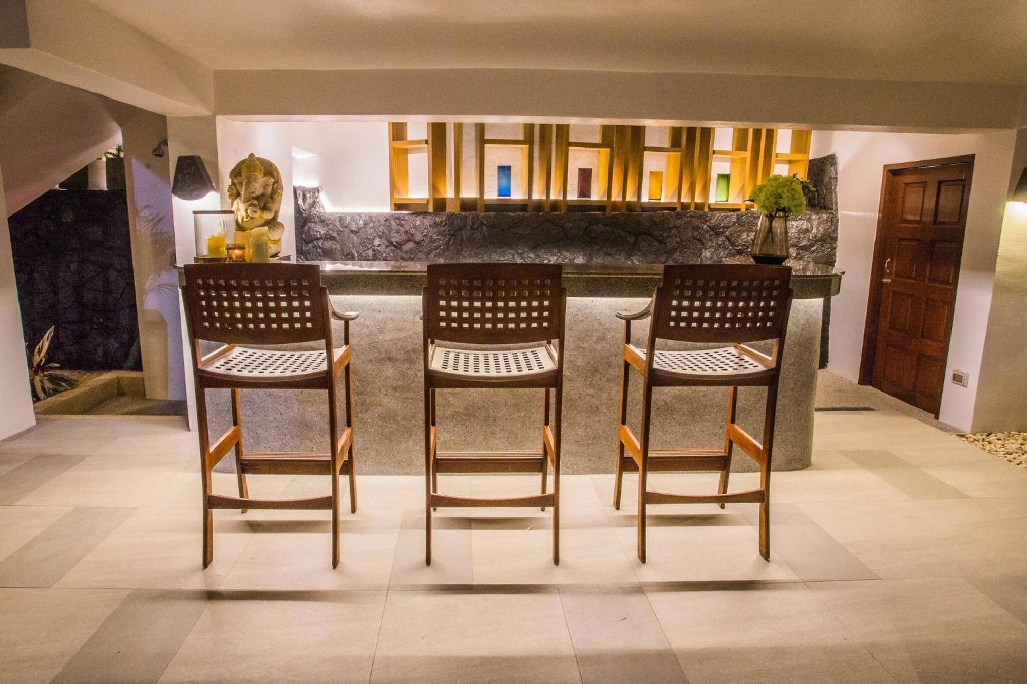 Villa Rare Luxury Kamala Rock Cliff Pool 6 Bedrooms 8 Bathrooms *