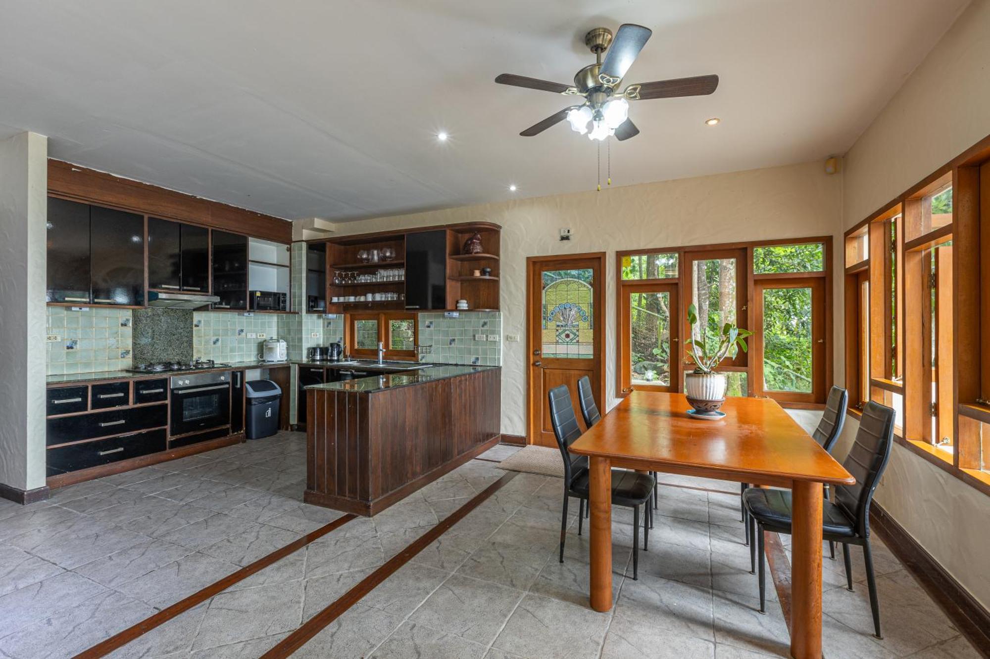 Moon Talay Panorama View Villa