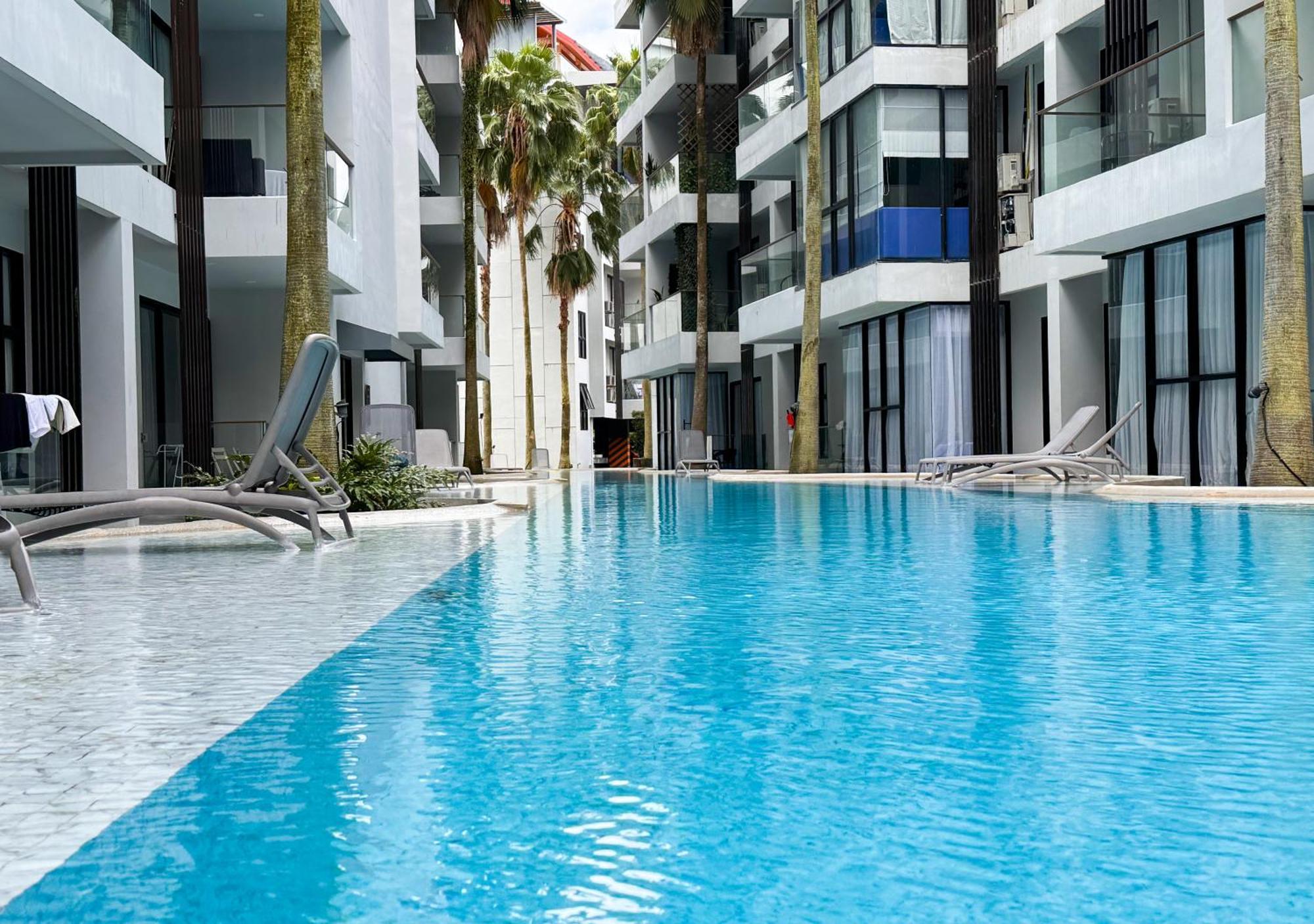 Cozy 1br With Big Balcony - 2 Pools & 5 Mins From Surin *