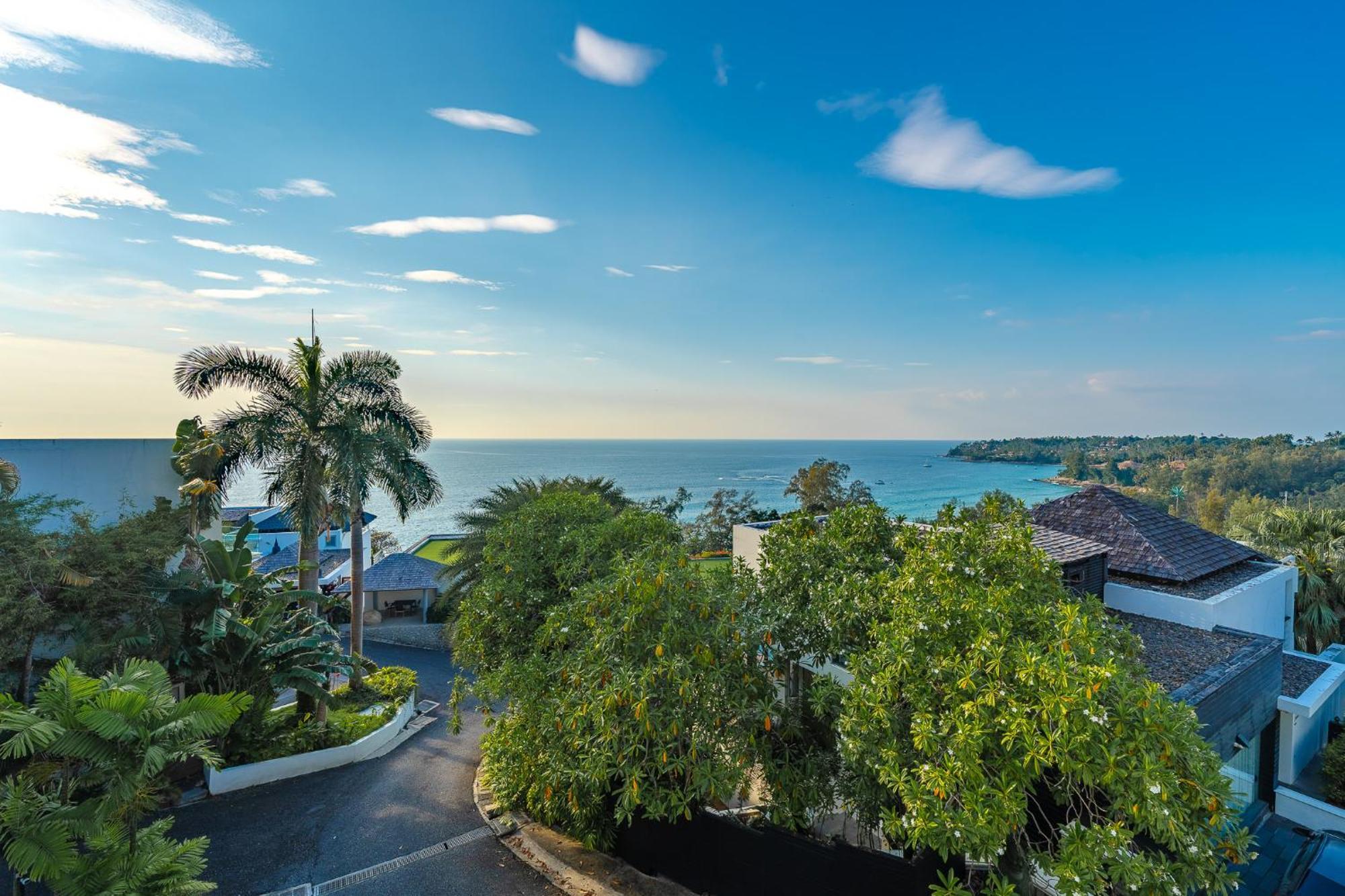 V152 Amazing Sea Views From Every Floor Holiday home