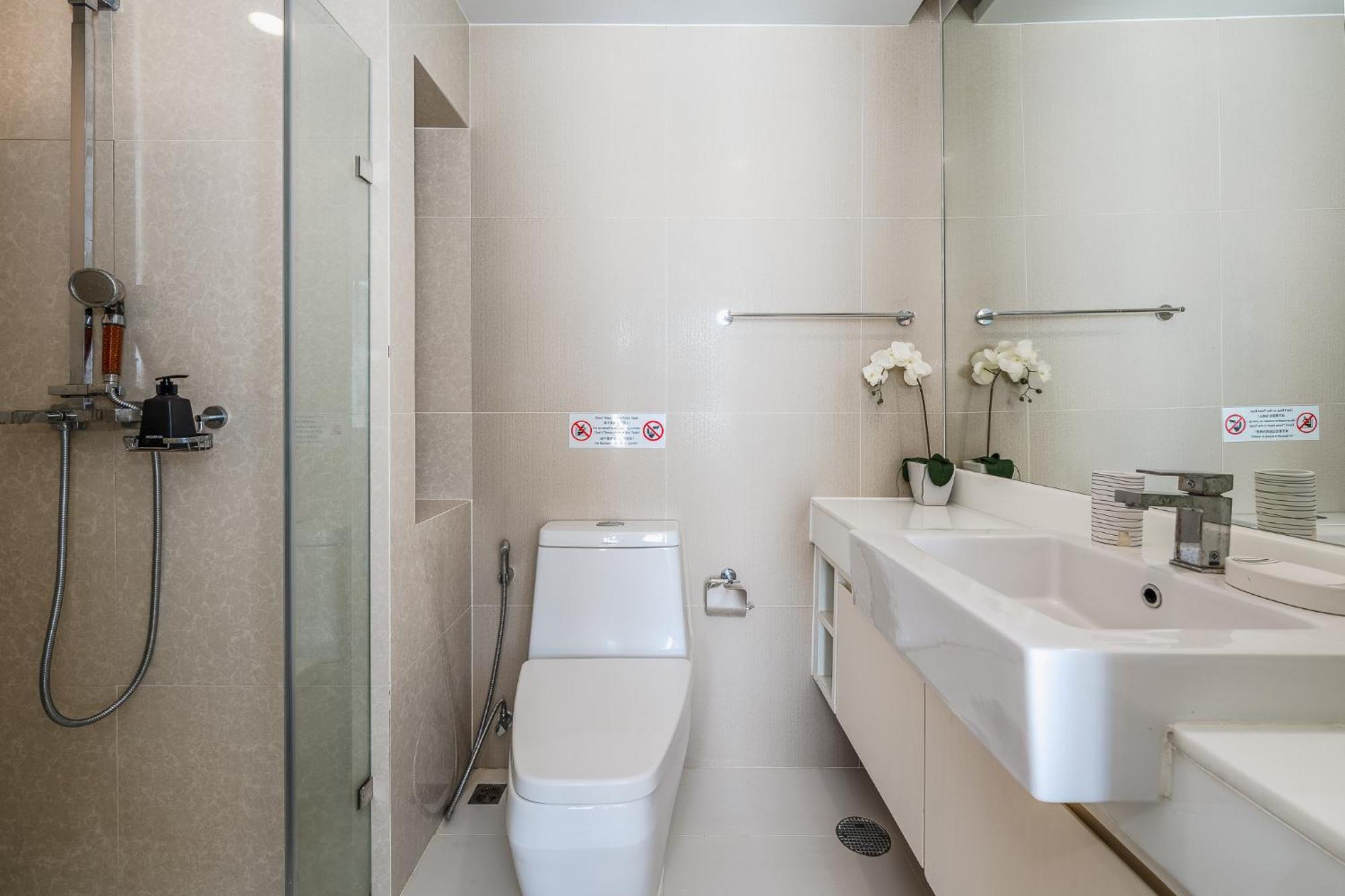 C153 The Aristo Luxury Phuket Apartment *