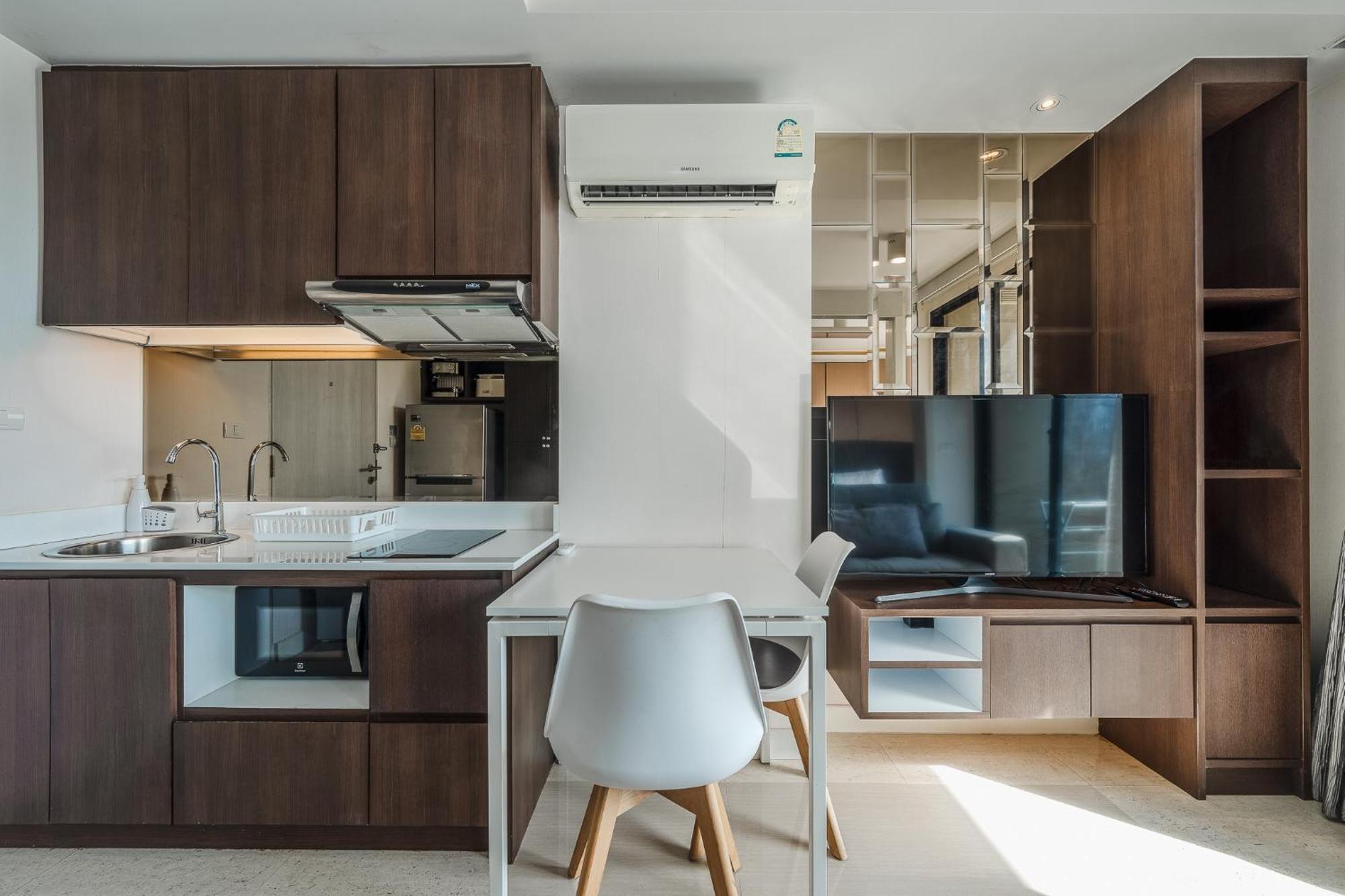 C153 The Aristo Luxury Phuket Apartment Thalang
