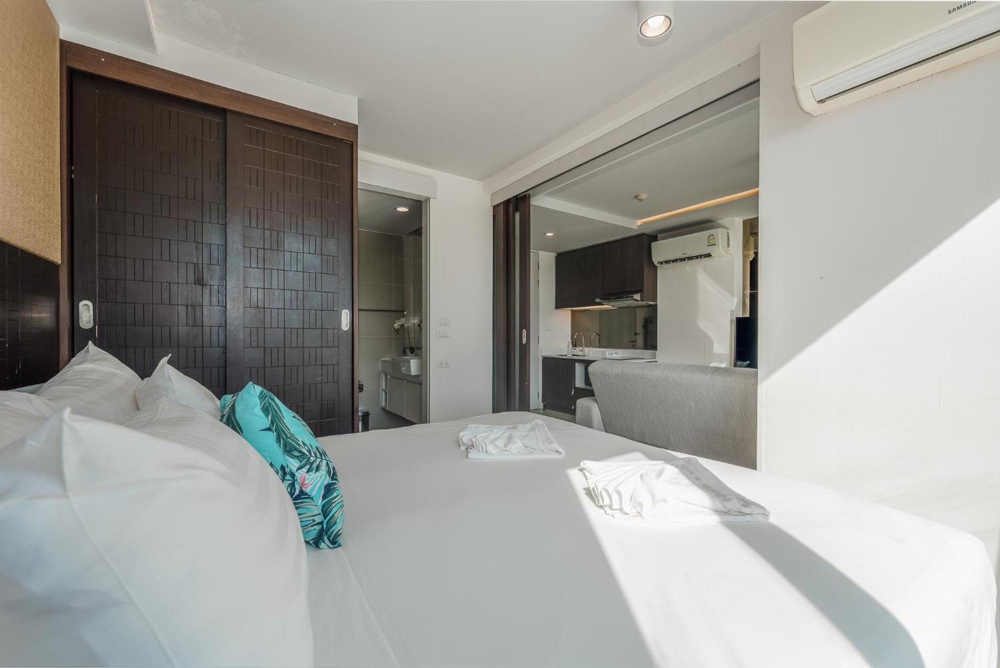 Apartment C153 The Aristo Luxury Phuket *