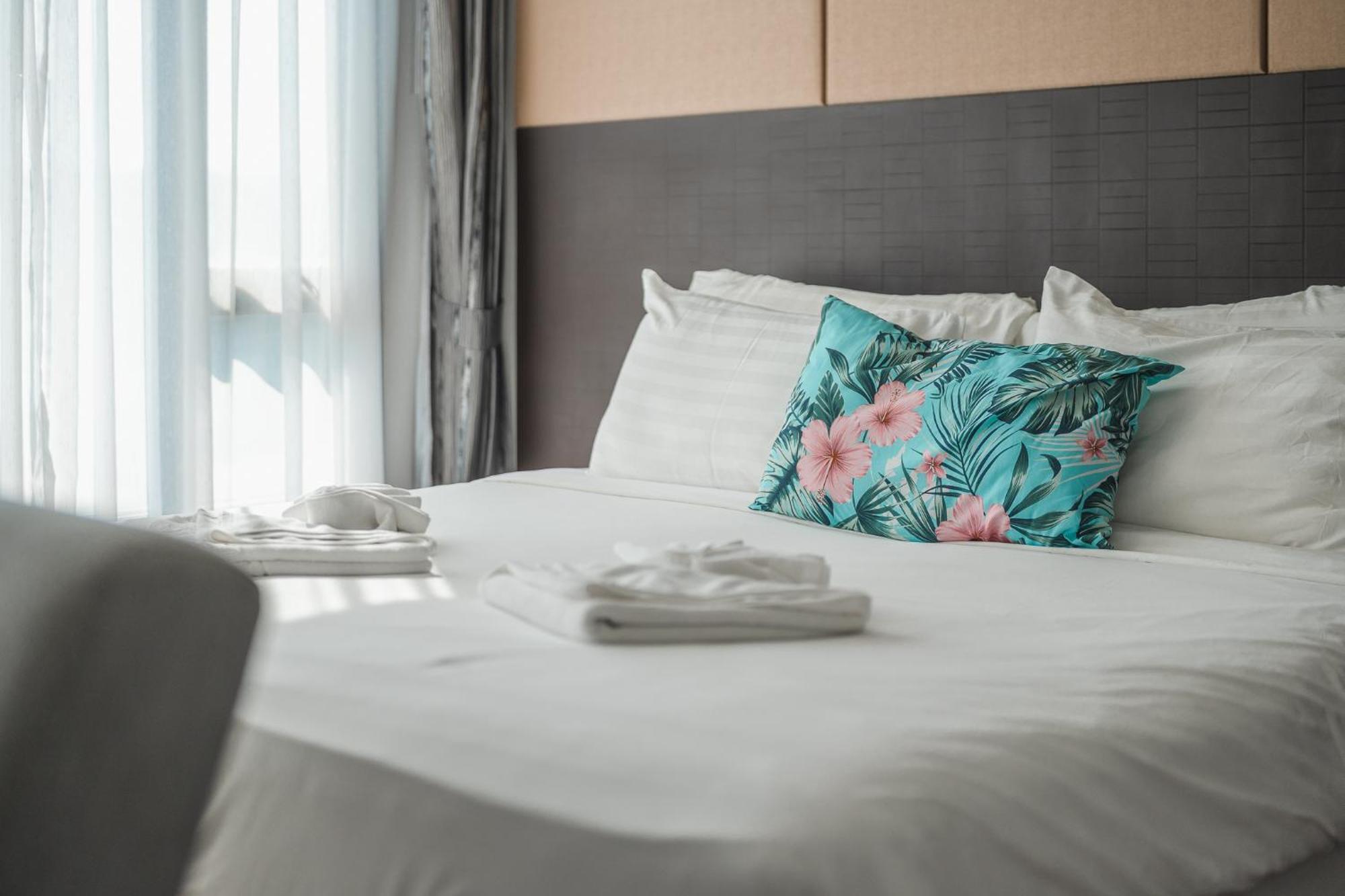 Apartment C153 The Aristo Luxury Phuket *