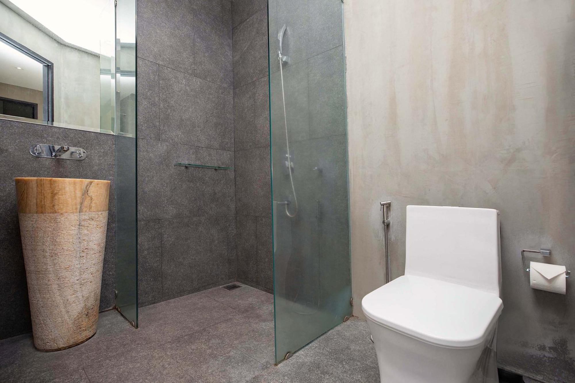 Private & Modern 4br Pool Otero, 3 Levels Of Comfort With Greenery Views,