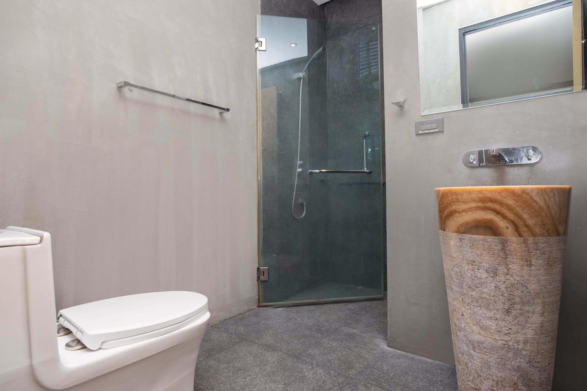 Private & Modern 4br Pool Otero, 3 Levels Of Comfort With Greenery Views, Villa Kamala Beach