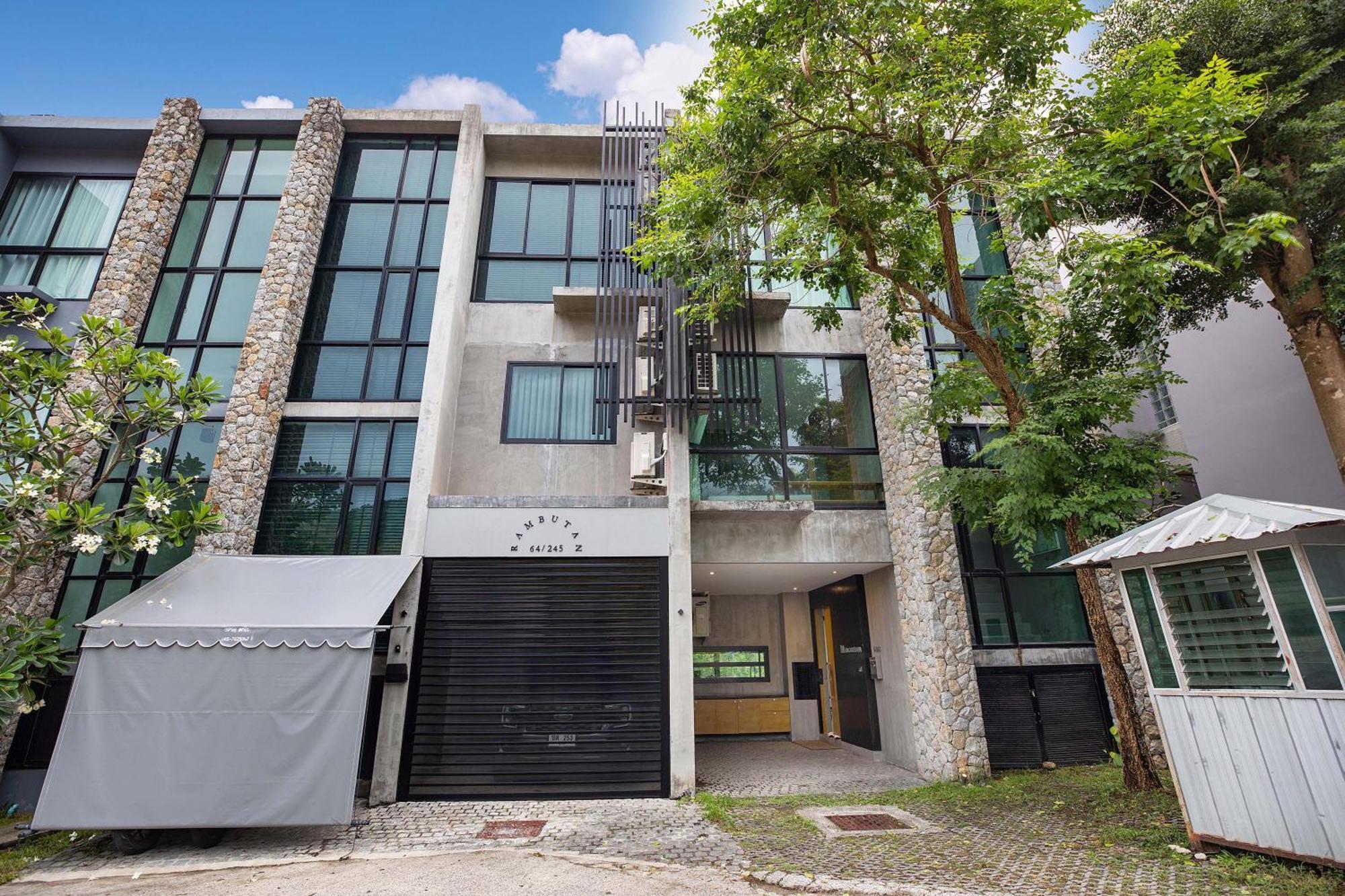 Private & Modern 4br Pool Otero, 3 Levels Of Comfort With Greenery Views, Villa Kamala Beach